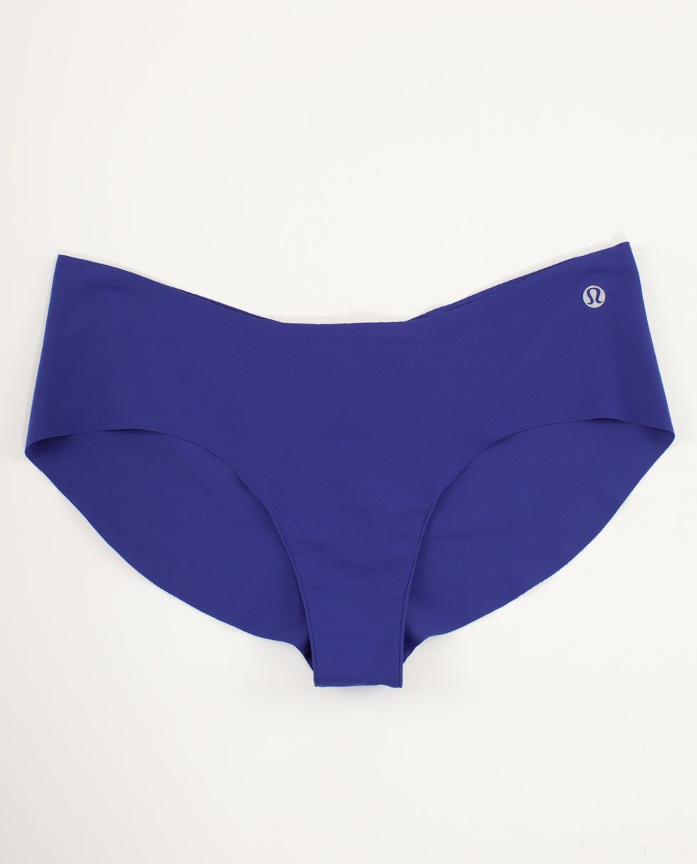Groovy Girlshort              