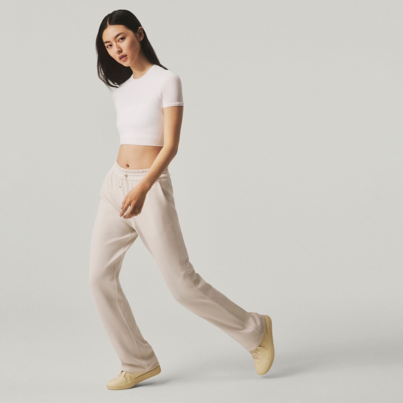 ルルレモン　カジュアルパンツ　カーキ　オリーブ　6 lululemon ウィメンズ パンツ 【ルルレモン公式｜lululemon Japan】