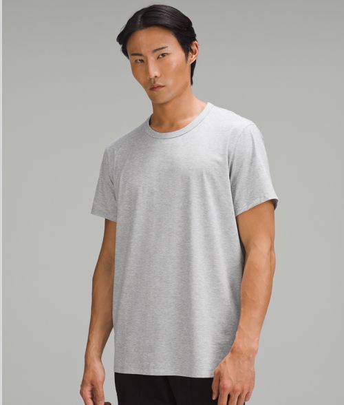 Check styling ideas for「Supima Cotton Crew Neck Short Sleeve T-Shirt、Reversible  Parka」