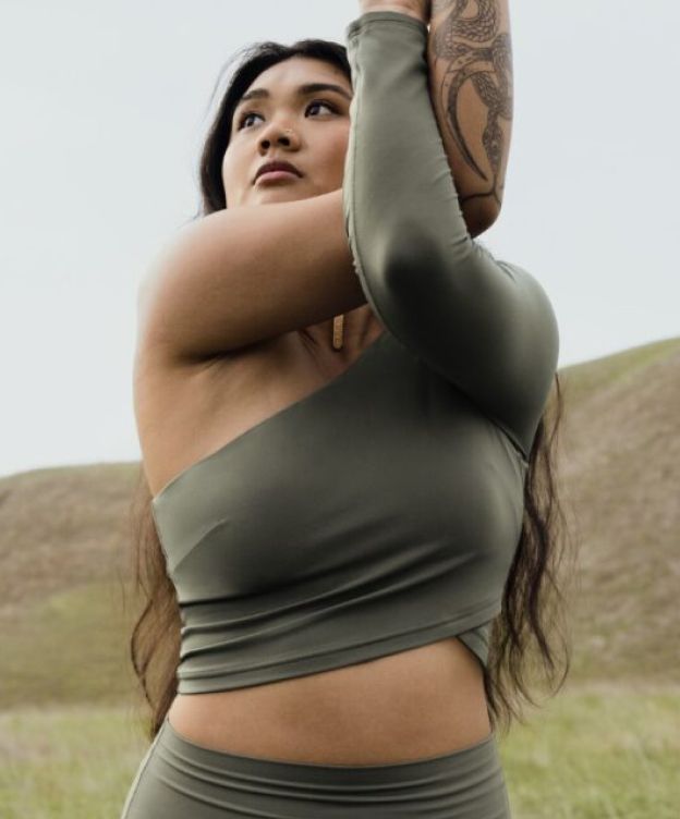 https://images.lululemon.com/is/image/lululemon/4629_W-TOPS