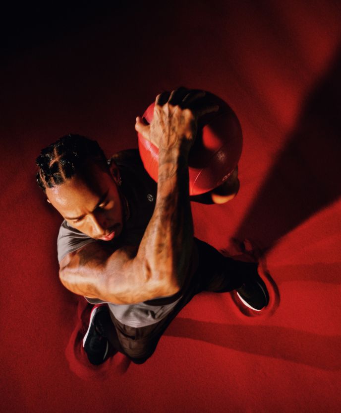 Lewis Hamilton x lululemon