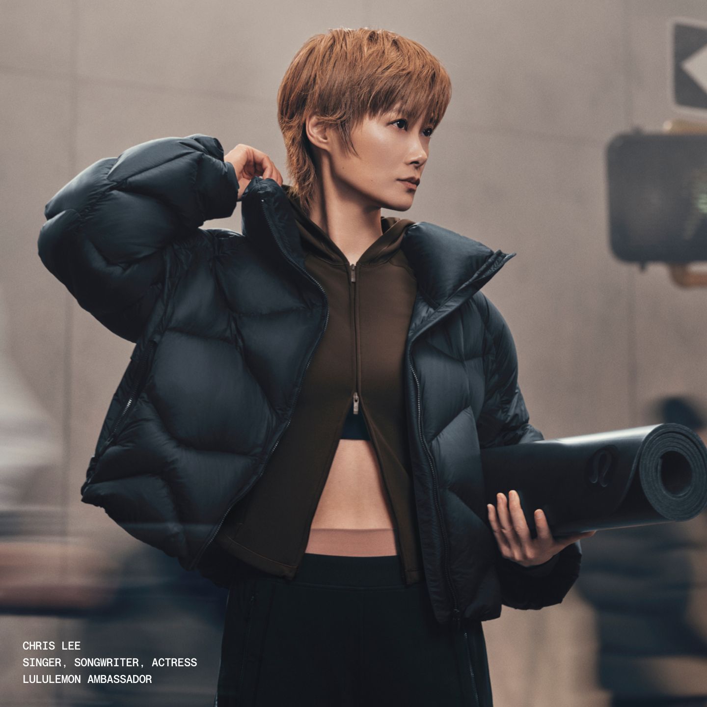 Chris Lee, lululemon Ambassador in the Featherweight Cropped Quilted Puffer in Black.