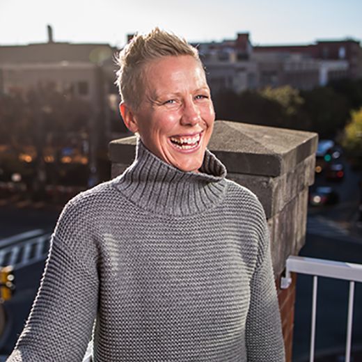 Alexis &nbsp;Raymond