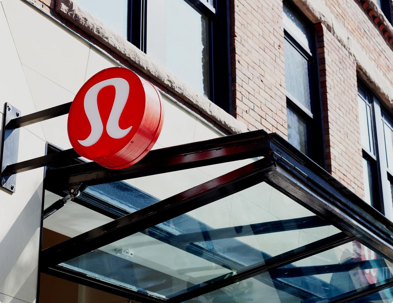 lululemon athletica - Rosemont, IL