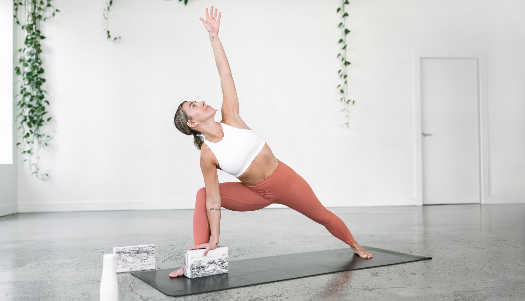 yoga lulu