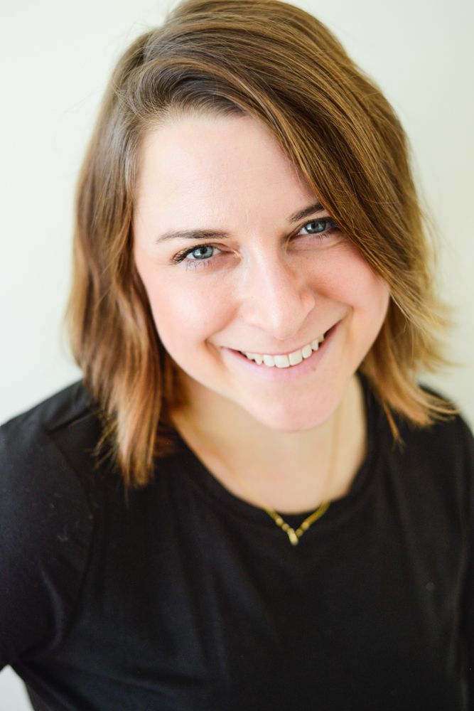 Sunday Yoga & Essential Oils Workshop