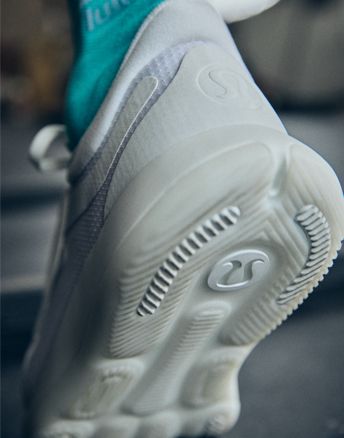 Women's Strongfeel Training Shoe | Women's Shoes | lululemon