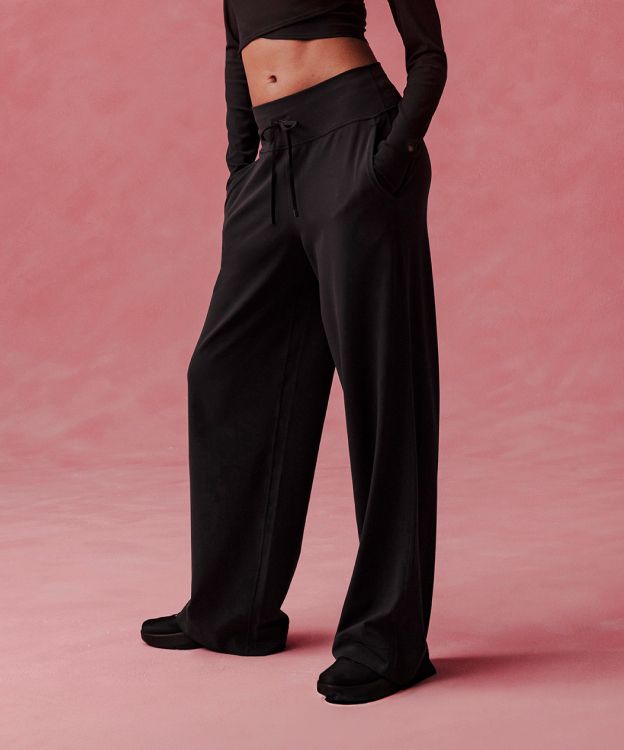 ヨガウェア 【ルルレモン公式｜lululemon Japan】