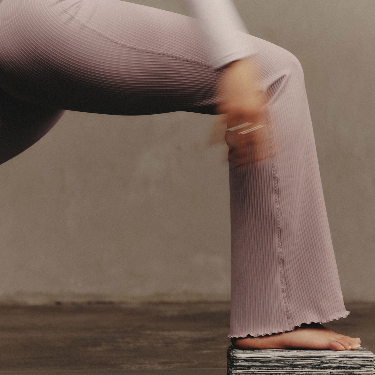 特価限定セール lululemon ヨガウエア ヨガレギンス ルルレモン公式】ヨガウェア、アクティブウェアのlululemon