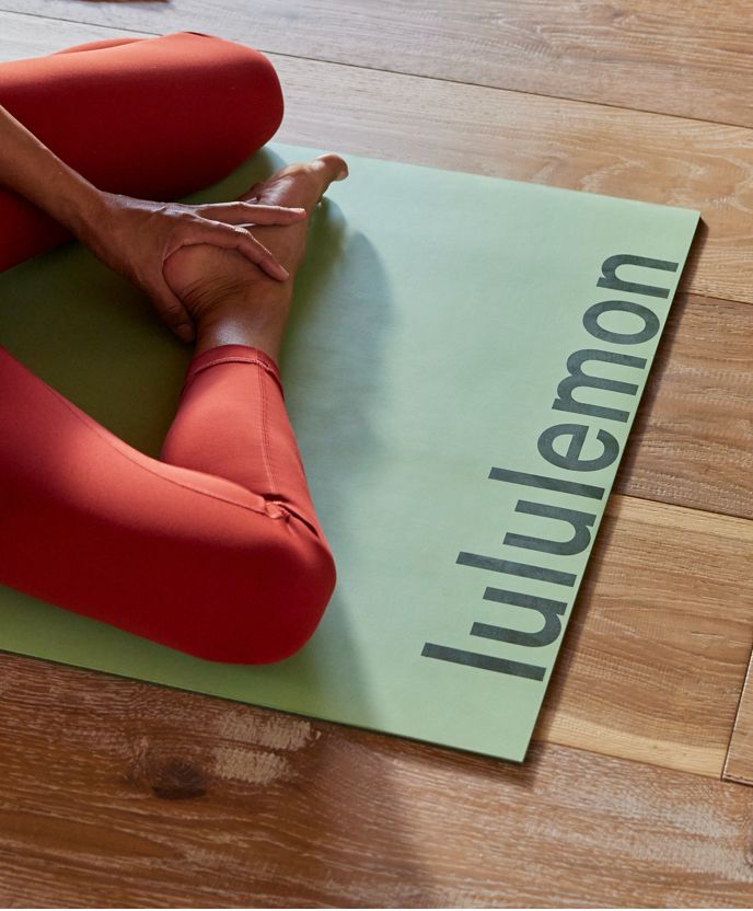 Lululemon yoga mat