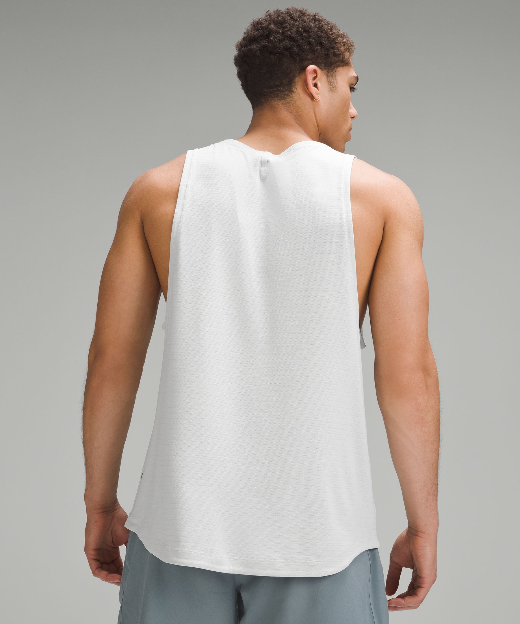 New Version of Train to Be Tank Top 👎🏼👎🏼 : r/lululemon