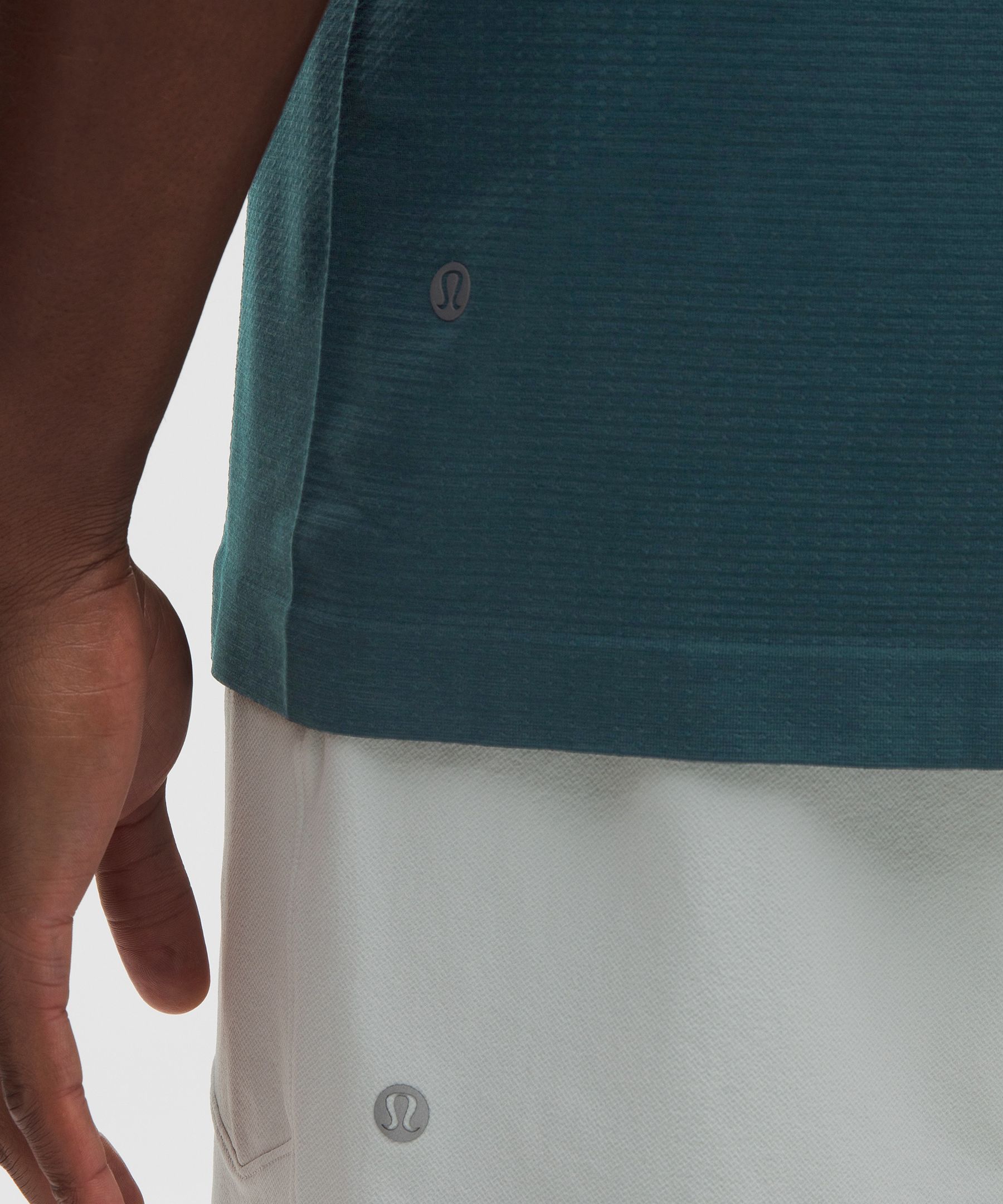 Metal Vent Tech Sleeveless Shirt *Updated Fit