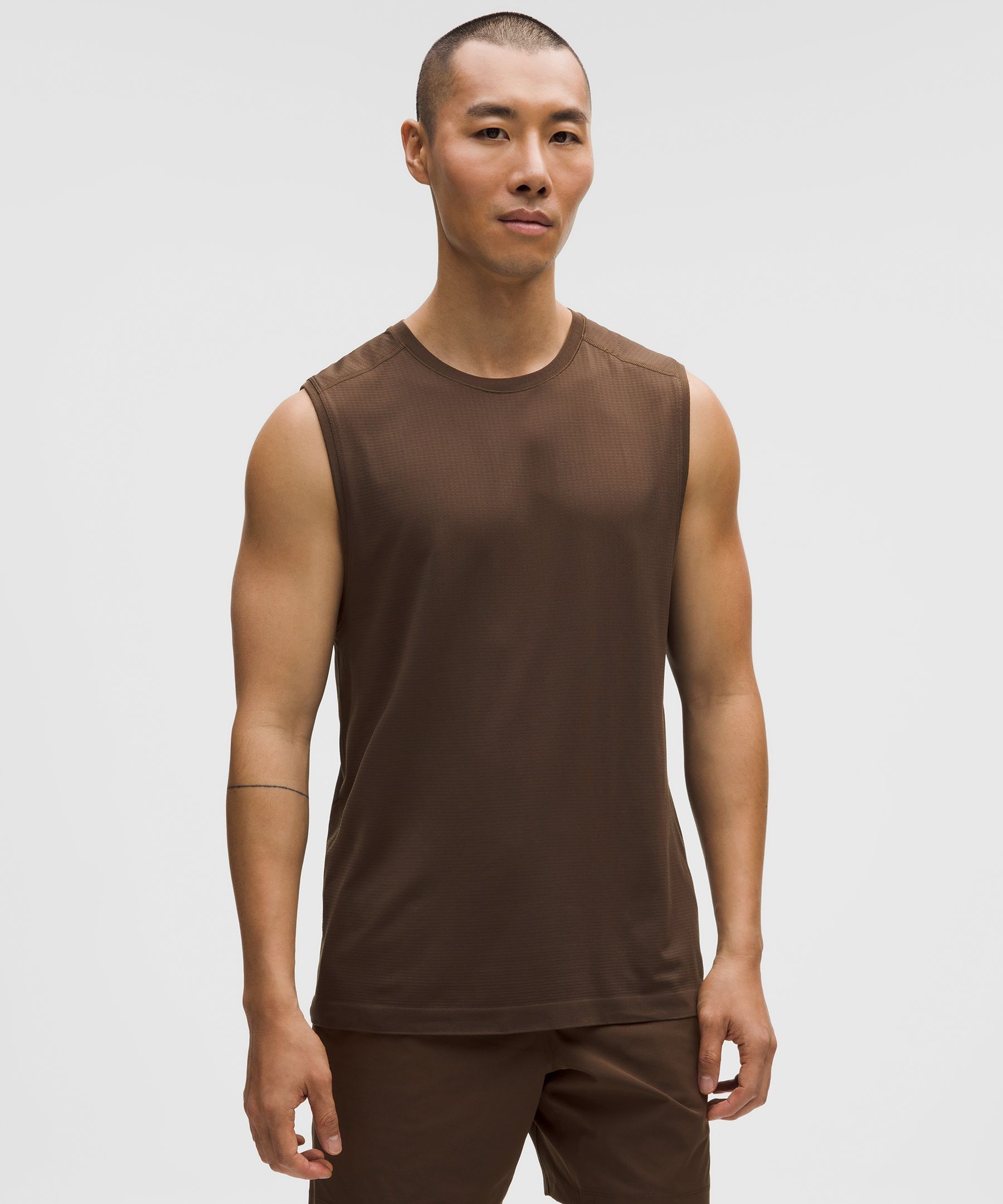 Metal Vent Tech Sleeveless Shirt *Updated Fit