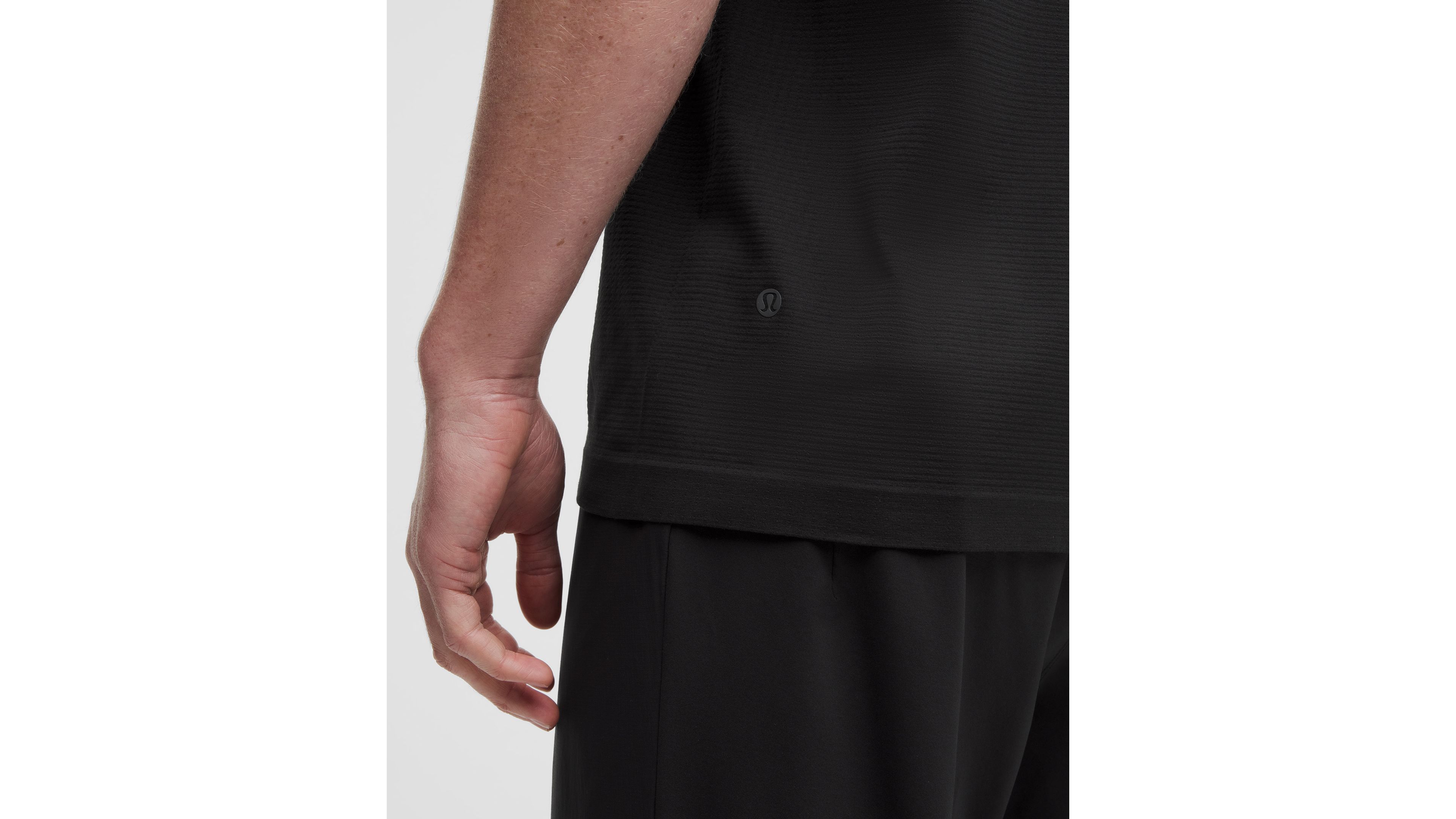 Metal Vent Tech Sleeveless Shirt *Updated Fit