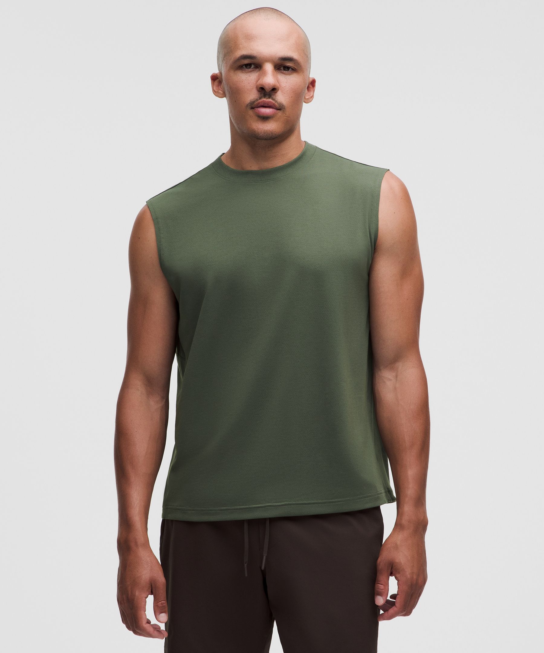 EasySet Training Sleeveless Shirt