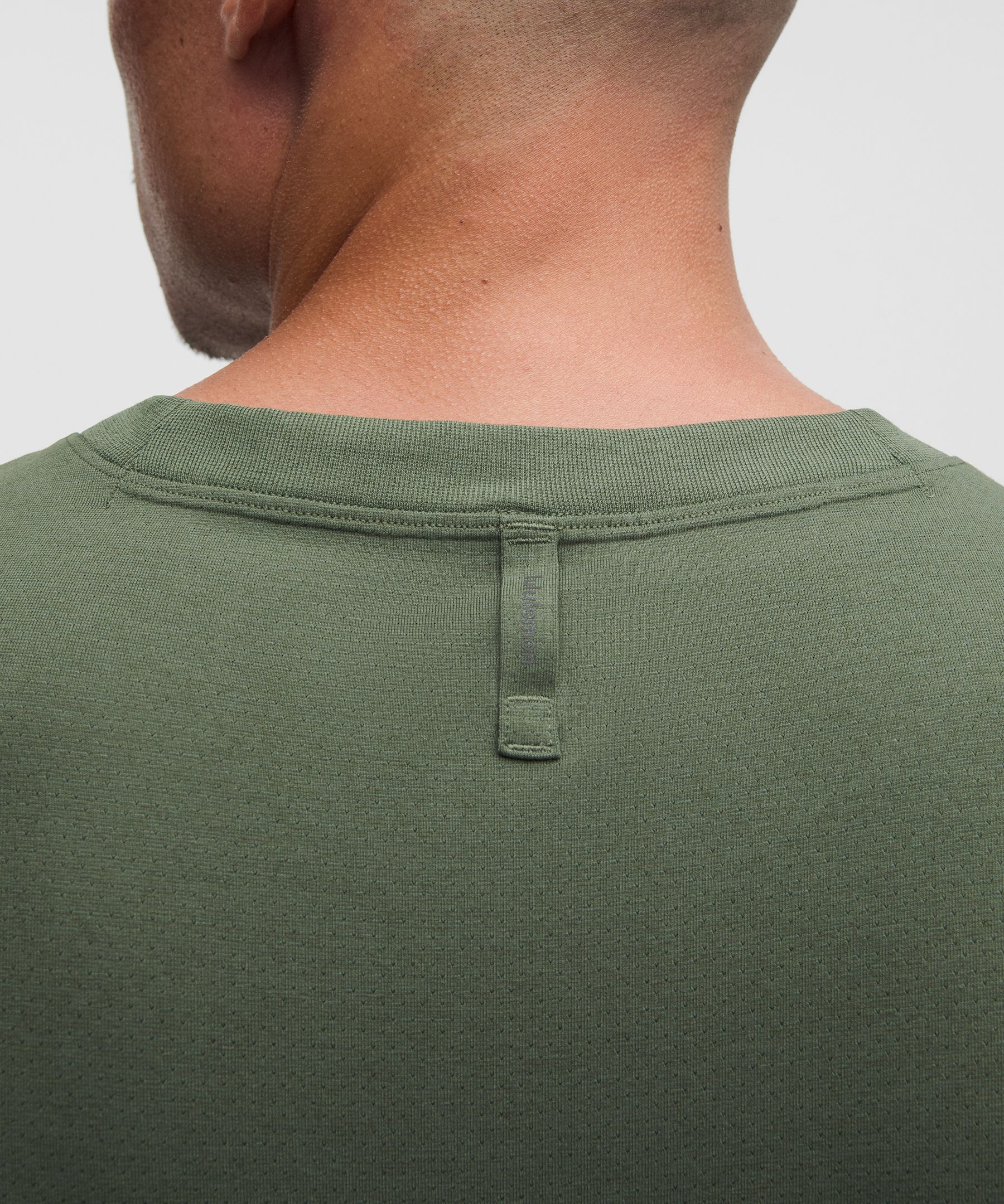 EasySet Training Sleeveless Shirt