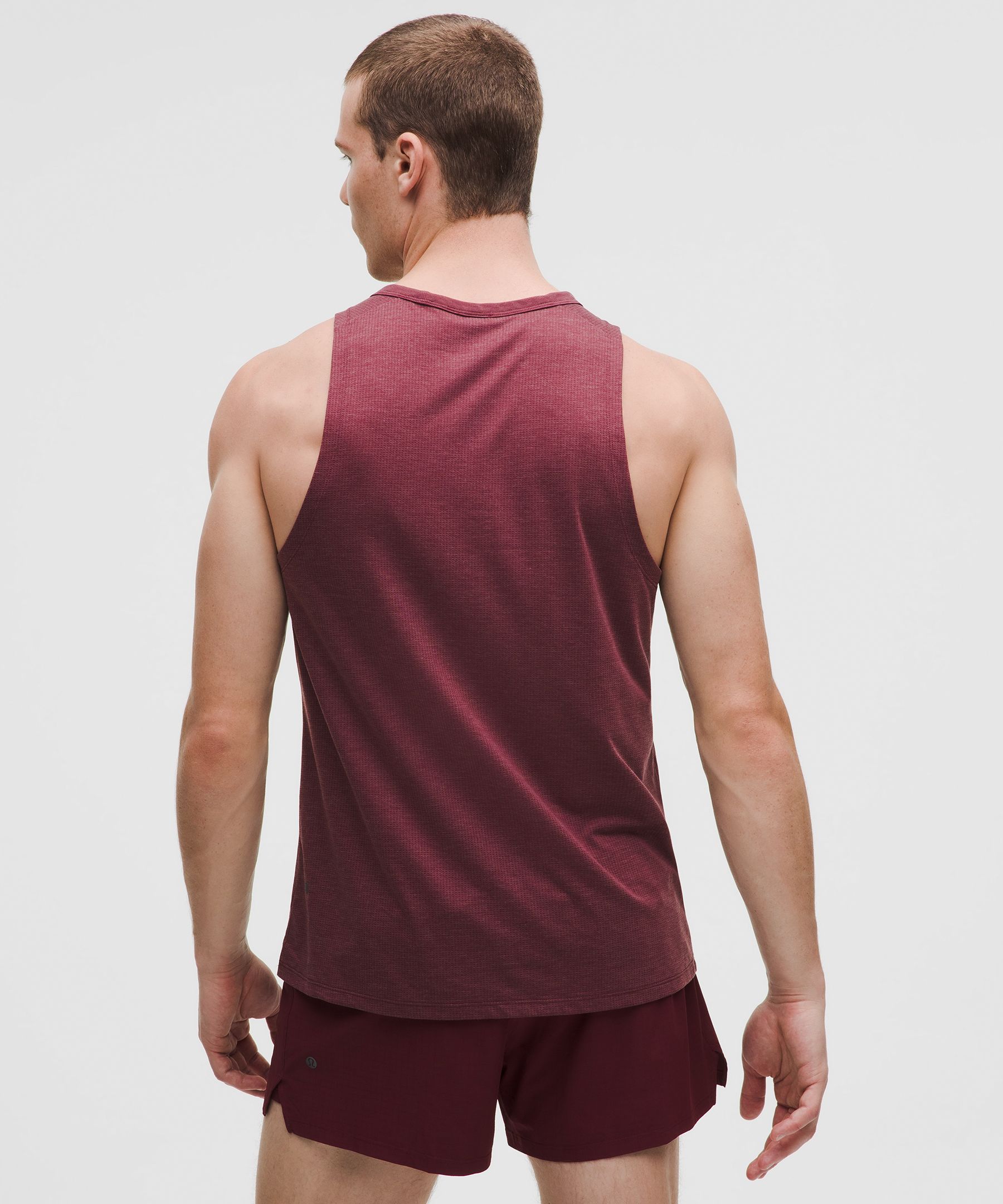 Camiseta de tirantes ligera Mile Maker