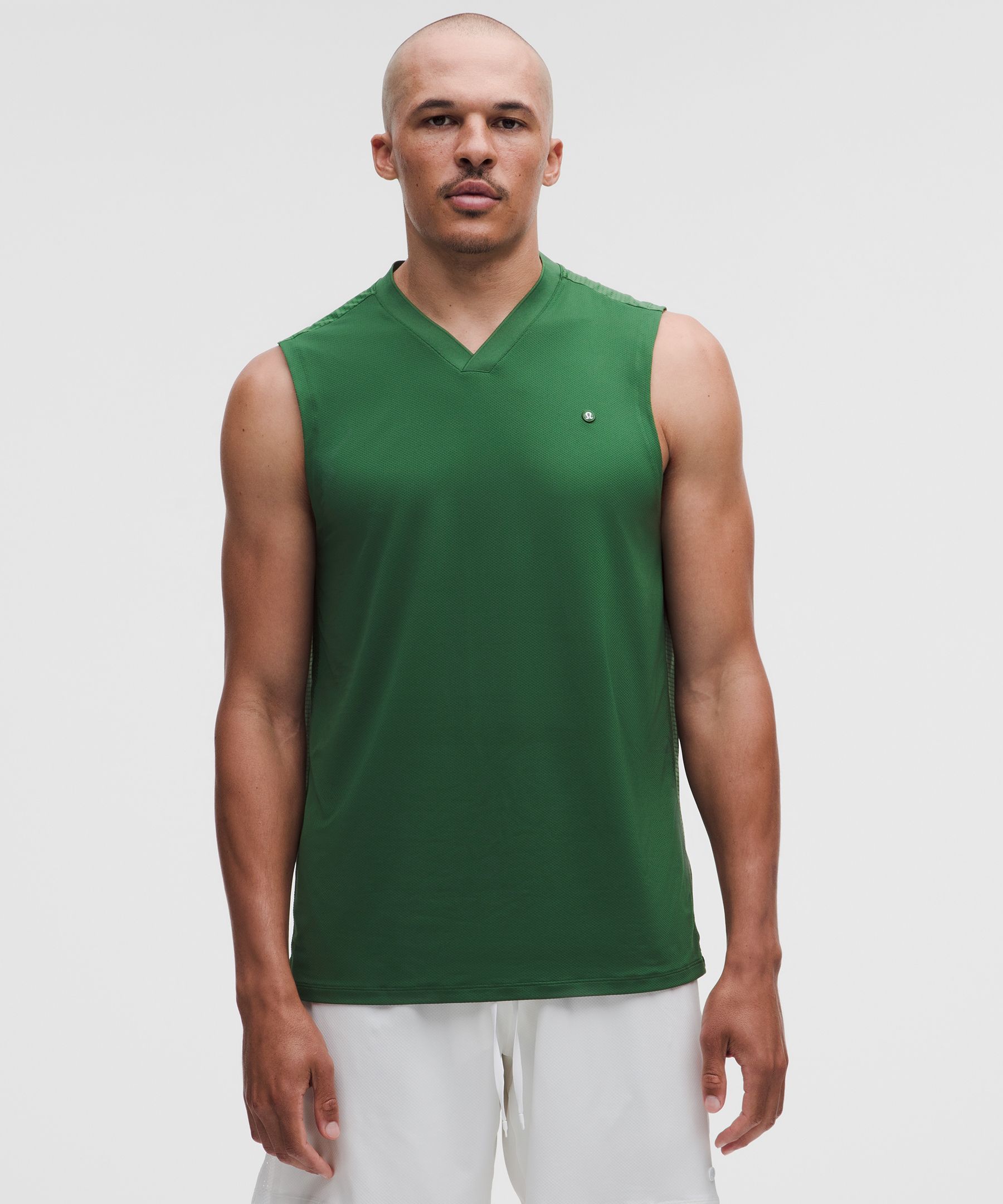 Camiseta sin mangas con paneles de malla para tenis