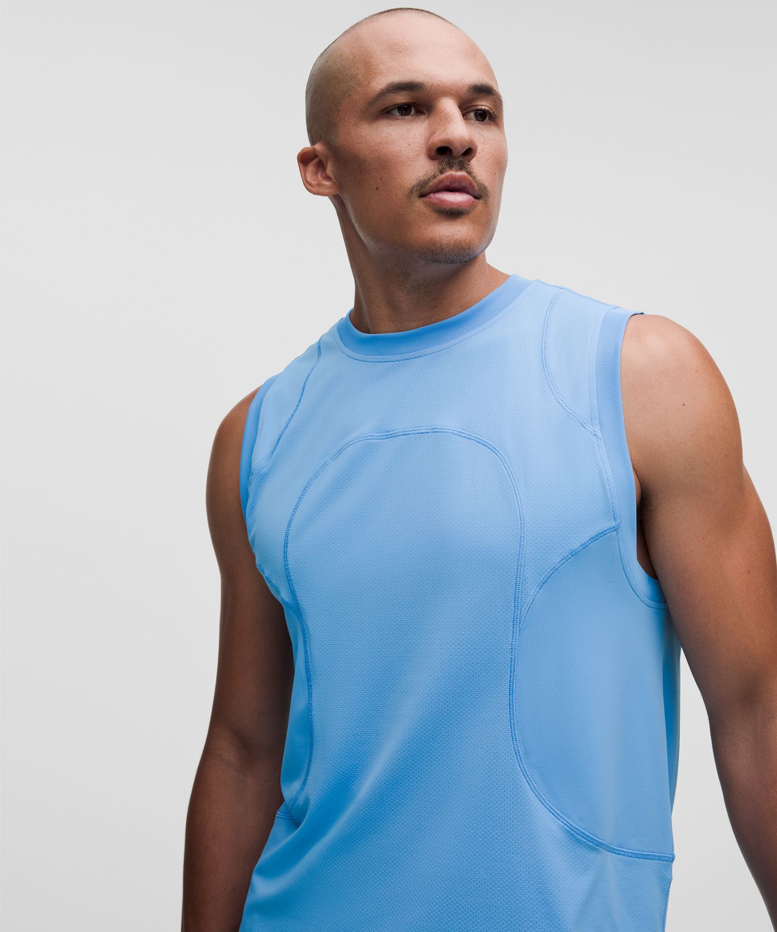 Мужская майка Lululemon Perforated Mesh — фото 4