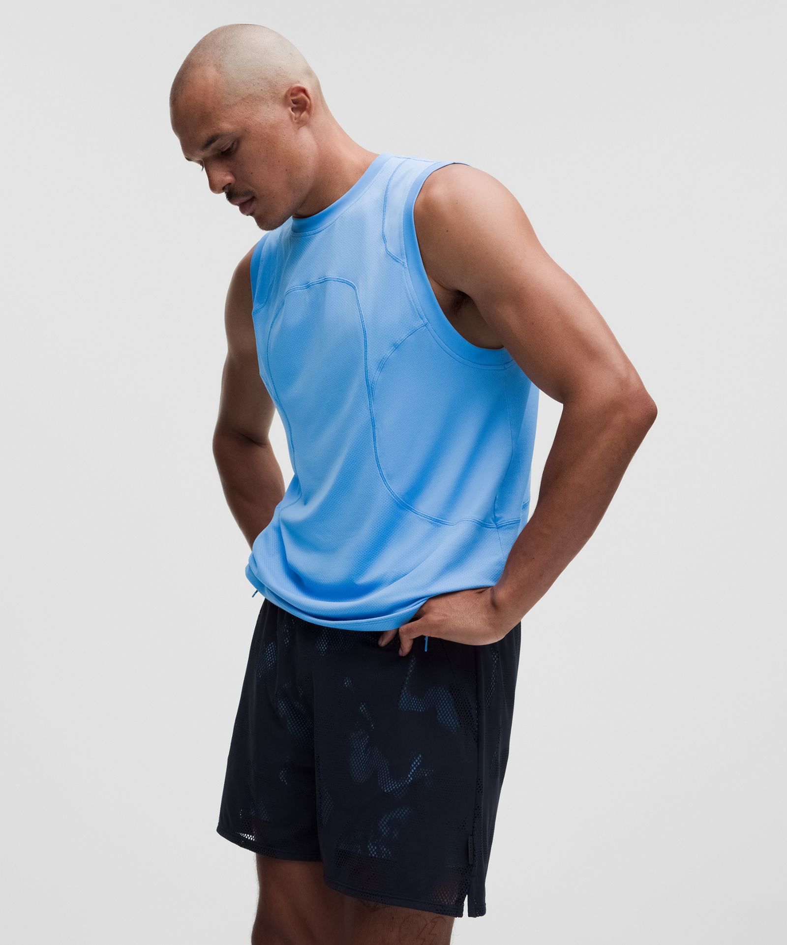 Мужская майка Lululemon Perforated Mesh — фото 9