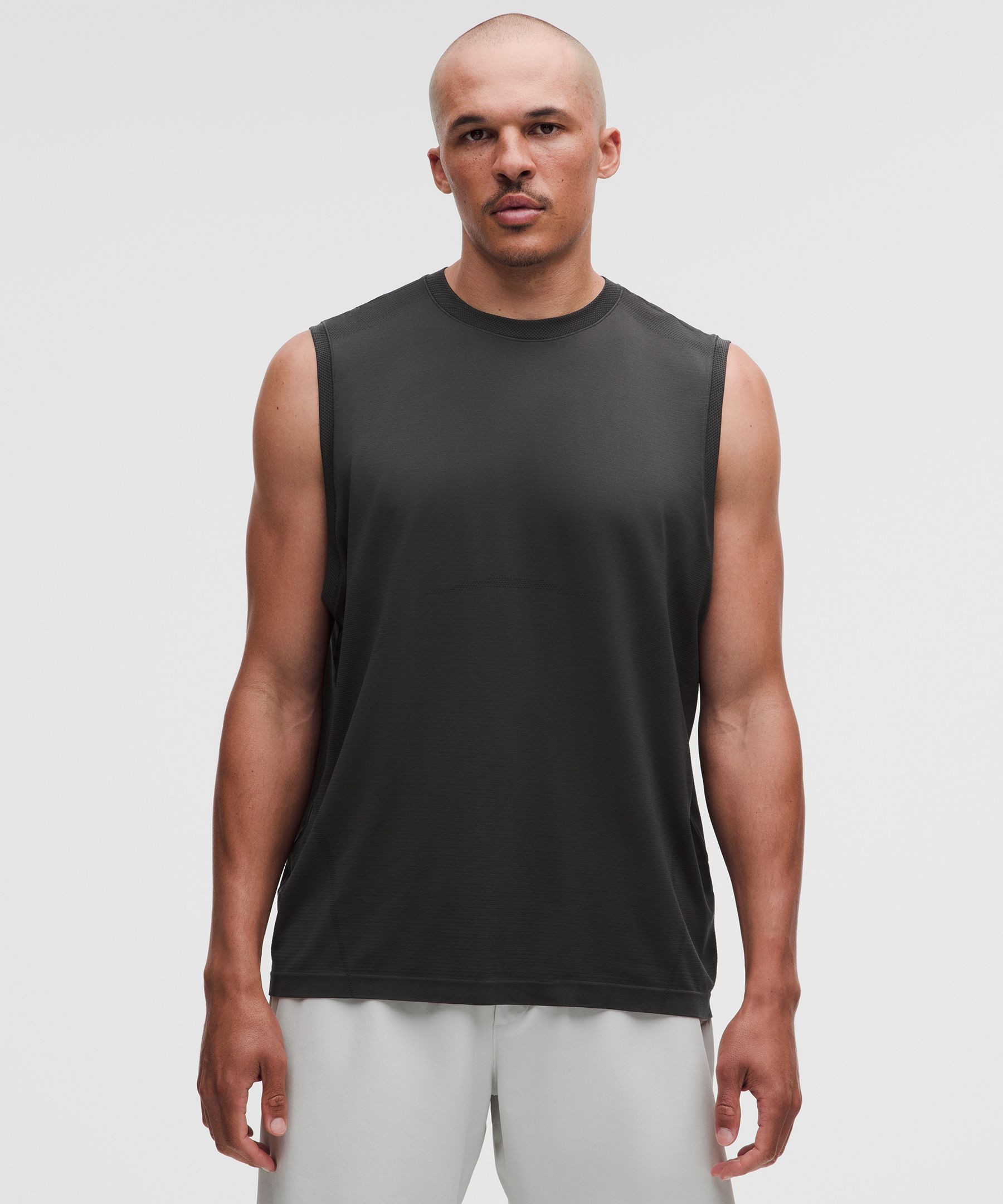 Metal Vent Tech Relaxed-Fit Sleeveless Shirt *Training