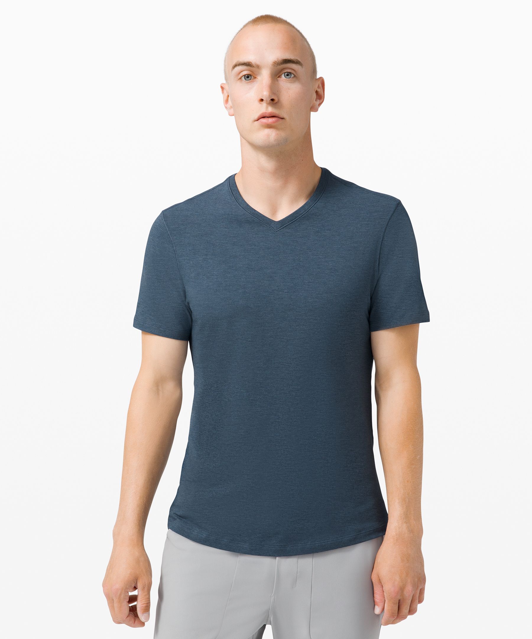 Lululemon 5 Year Basic V In Navy