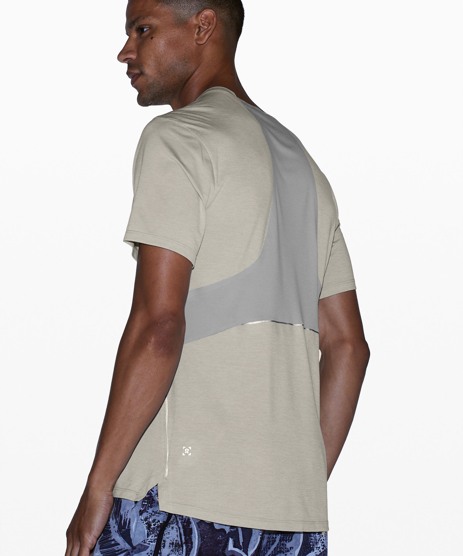 T-shirt Fast and Free