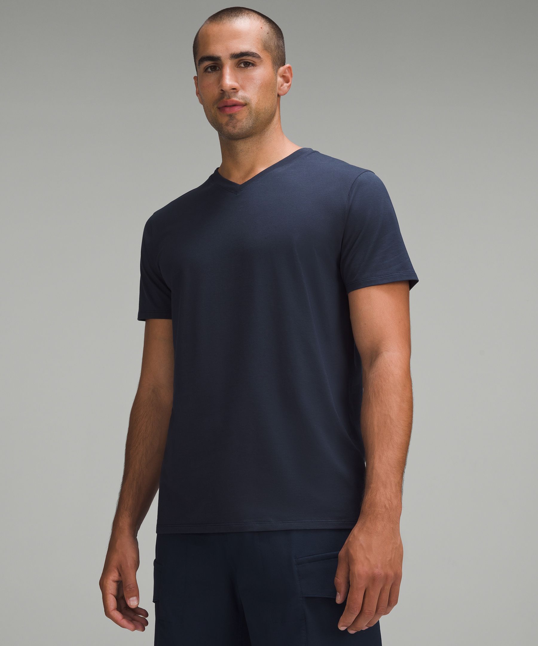 lululemon Fundamental V-Neck T-Shirt | Men's Short Sleeve Shirts & Tee ...