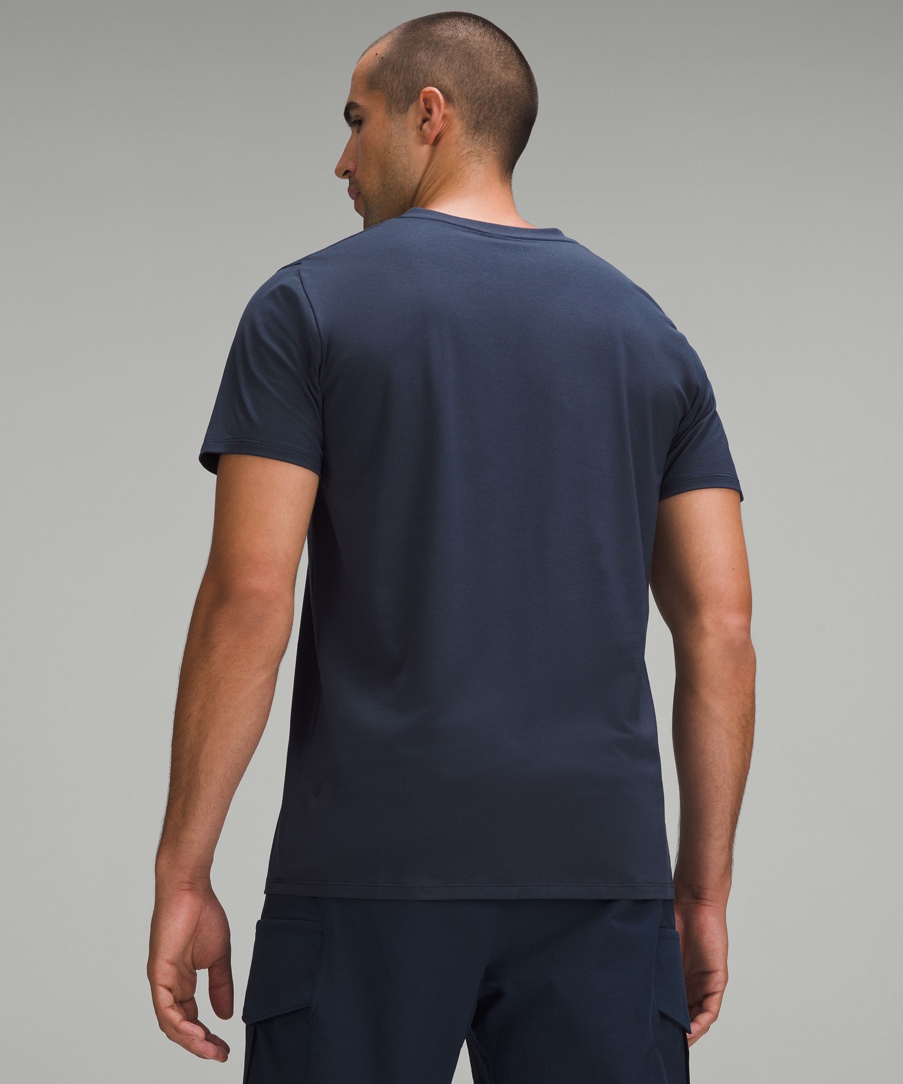 lululemon VENT TECH SHORT SLEEVE MANGO DREAM - Basic T-shirt - utility blue  cyan blue/blue - Zalando.de