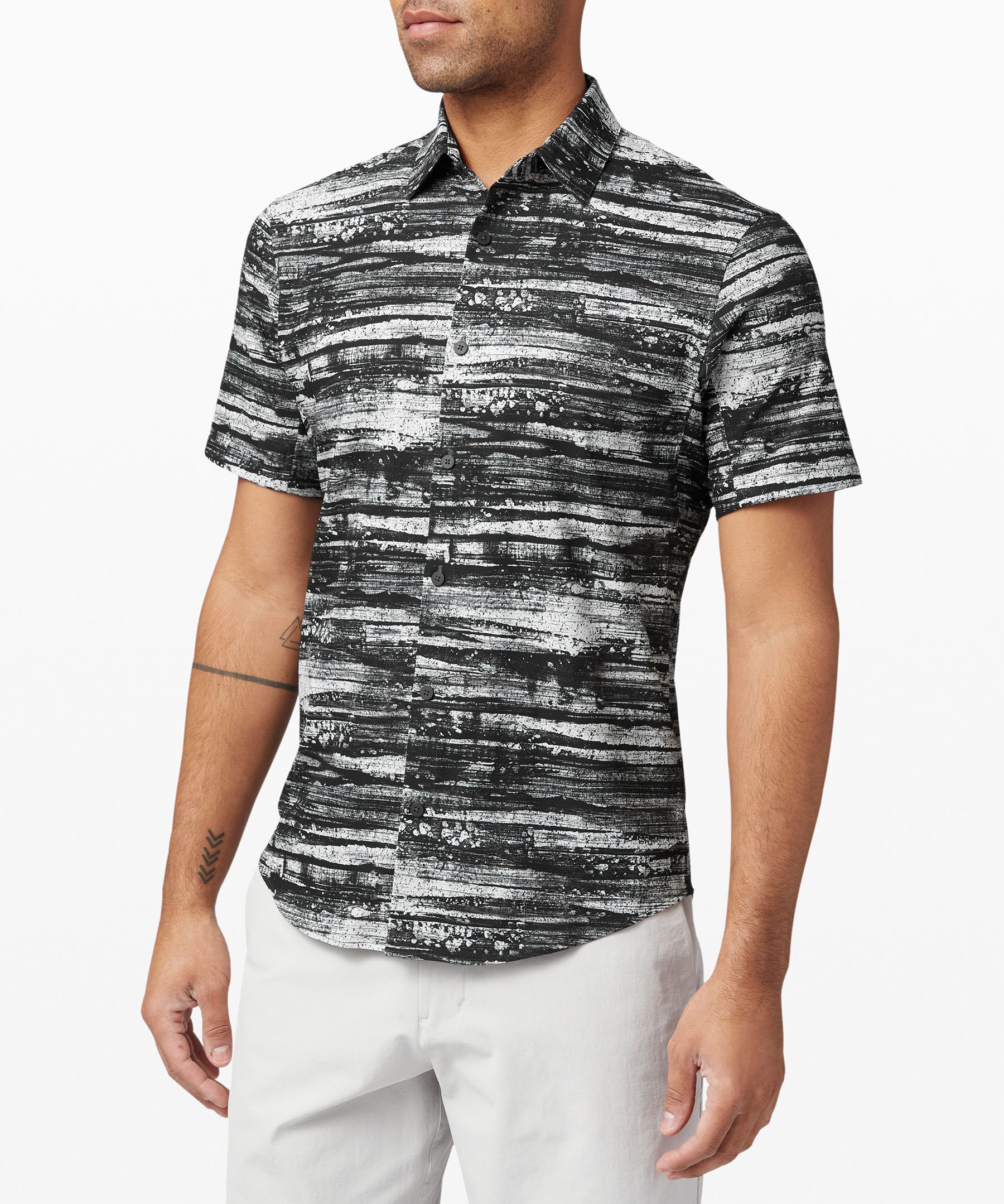 Lululemon Airing Easy Short Sleeve Buttondown In Printed