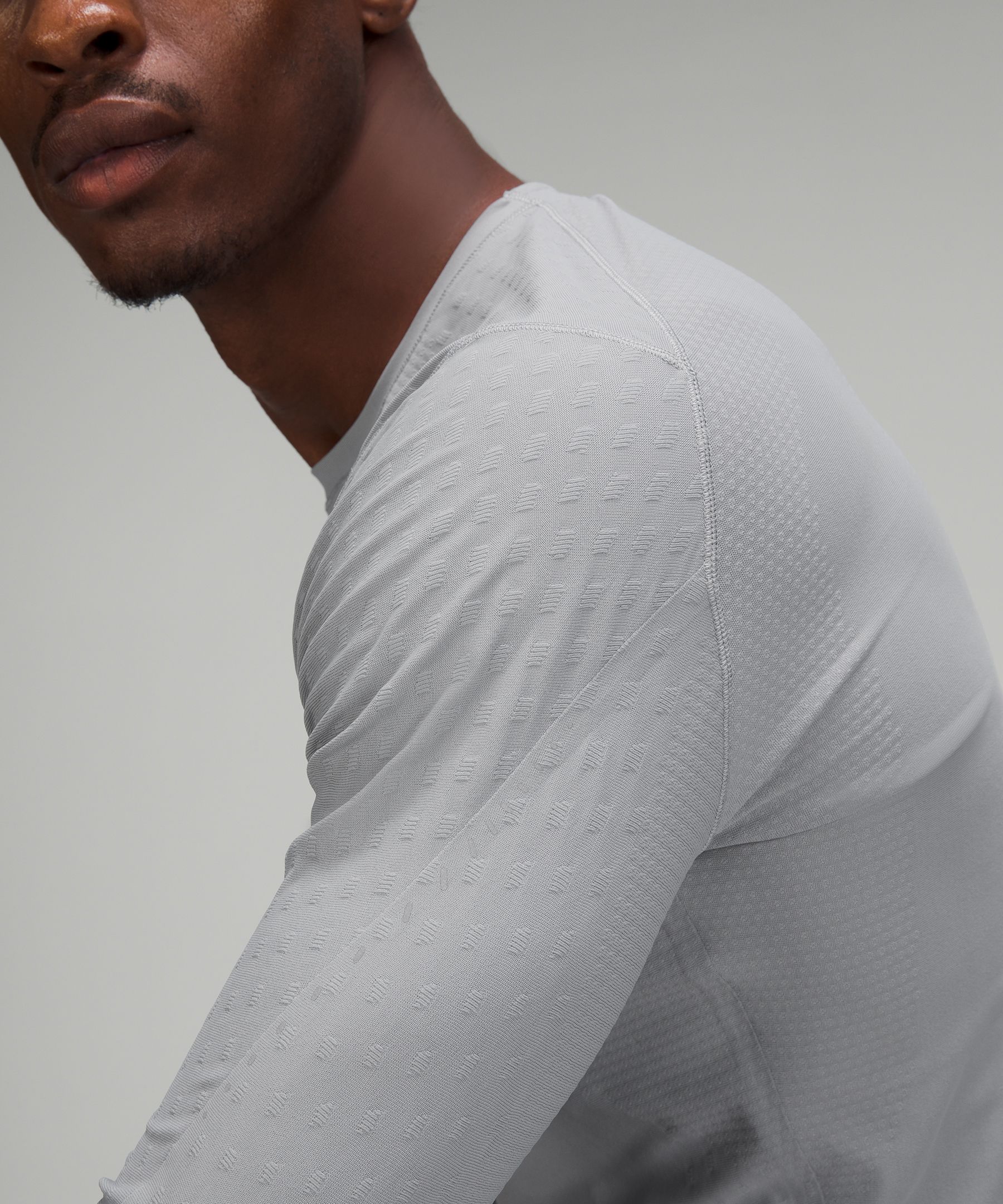 Lululemon Men's “SenseKnit” Running Long Sleeve (L) *ONLINE