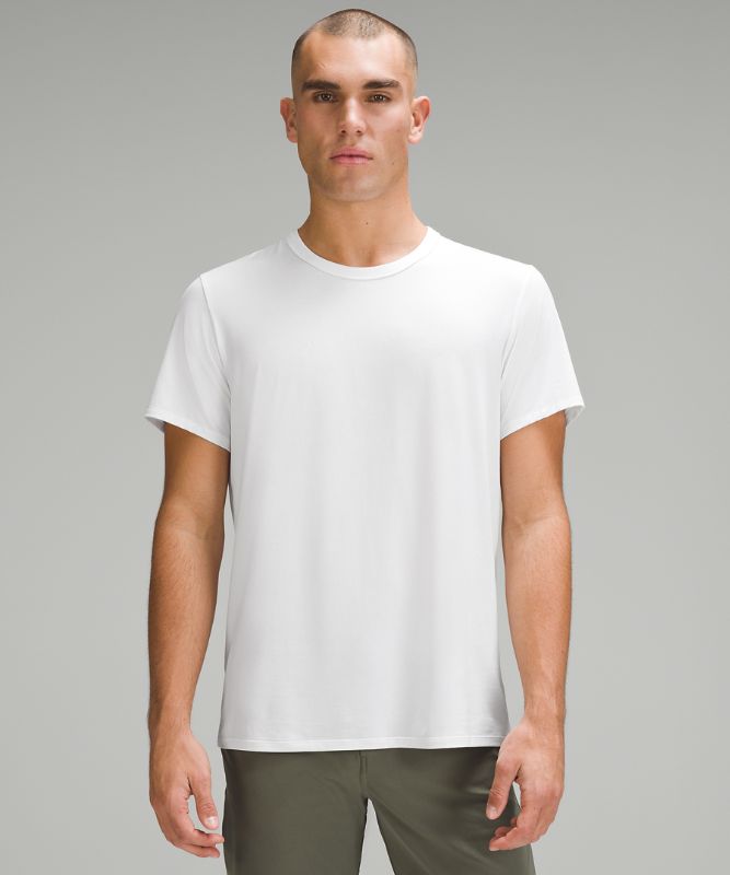 lululemon.co.uk | The Fundamental T-Shirt