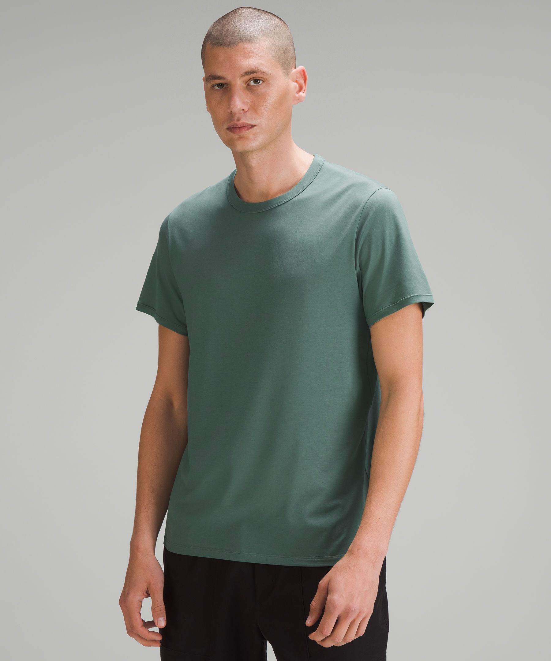 lululemon Fundamental T-Shirt | Men's Short Sleeve Shirts & Tee's 