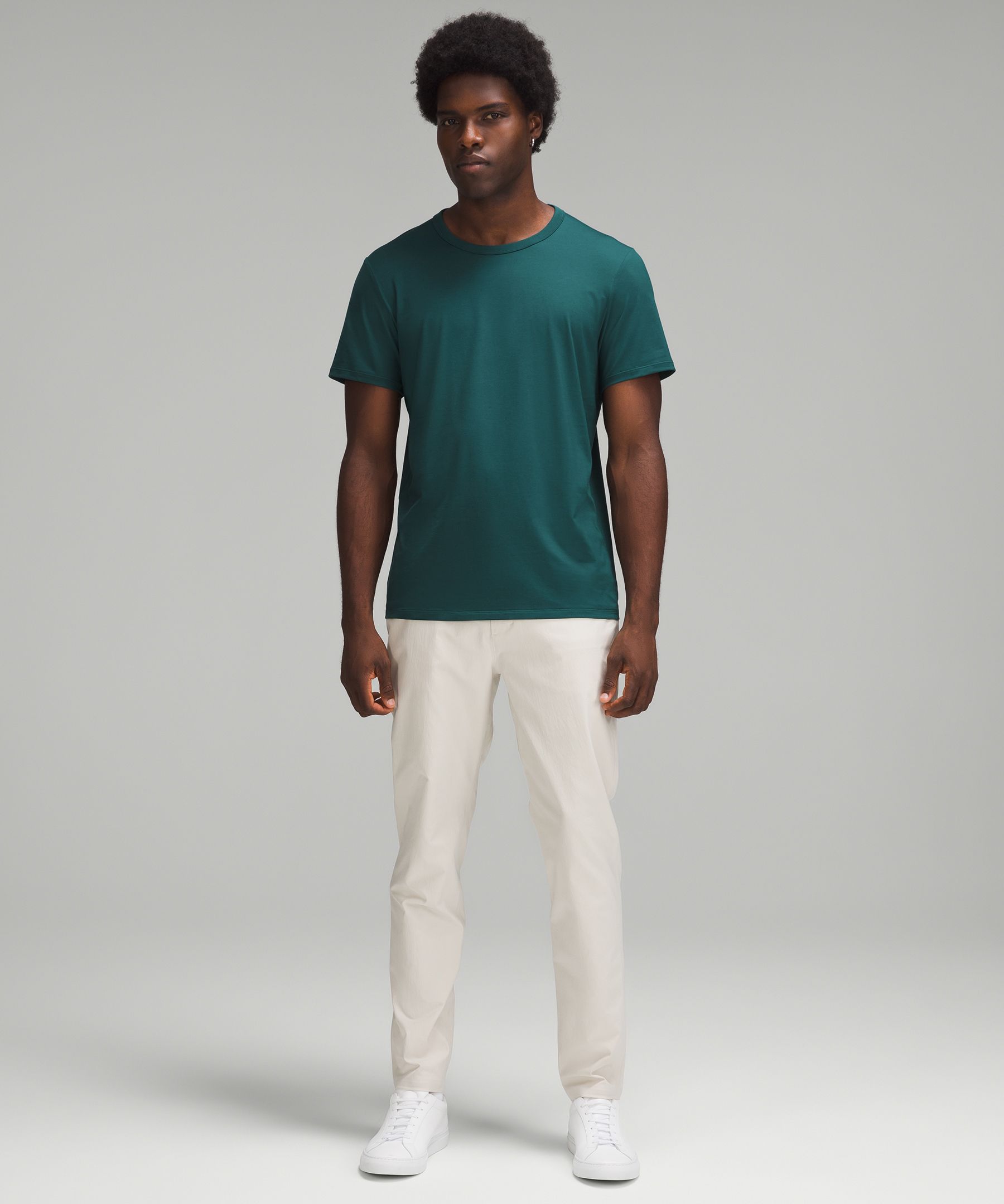 【新品】ハワイ限定 lululemonルルレモンFundamental T ルルレモン Fundamental Tシャツ *グラフィック | ショートスリーブ