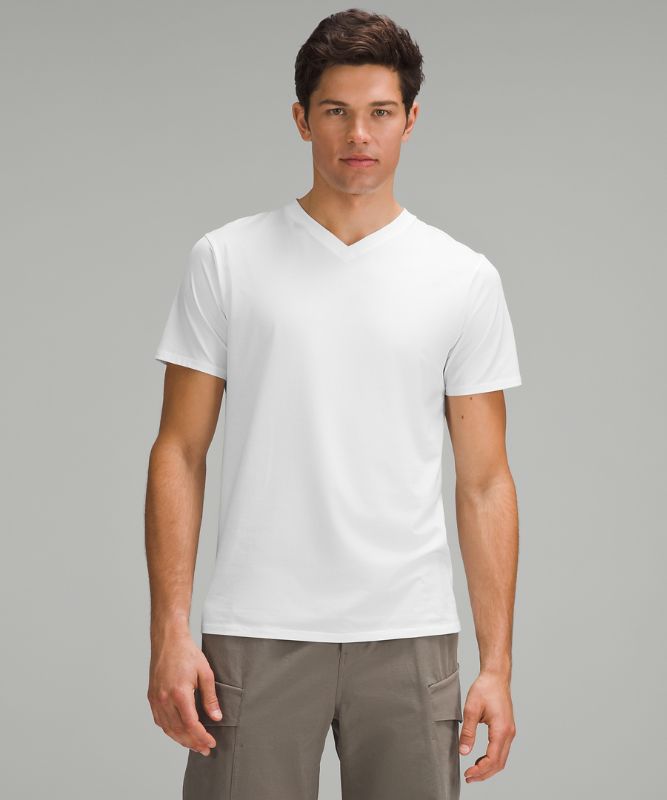 lululemon Fundamental T-Shirt mit V-Ausschnitt *Nur online erhältlich