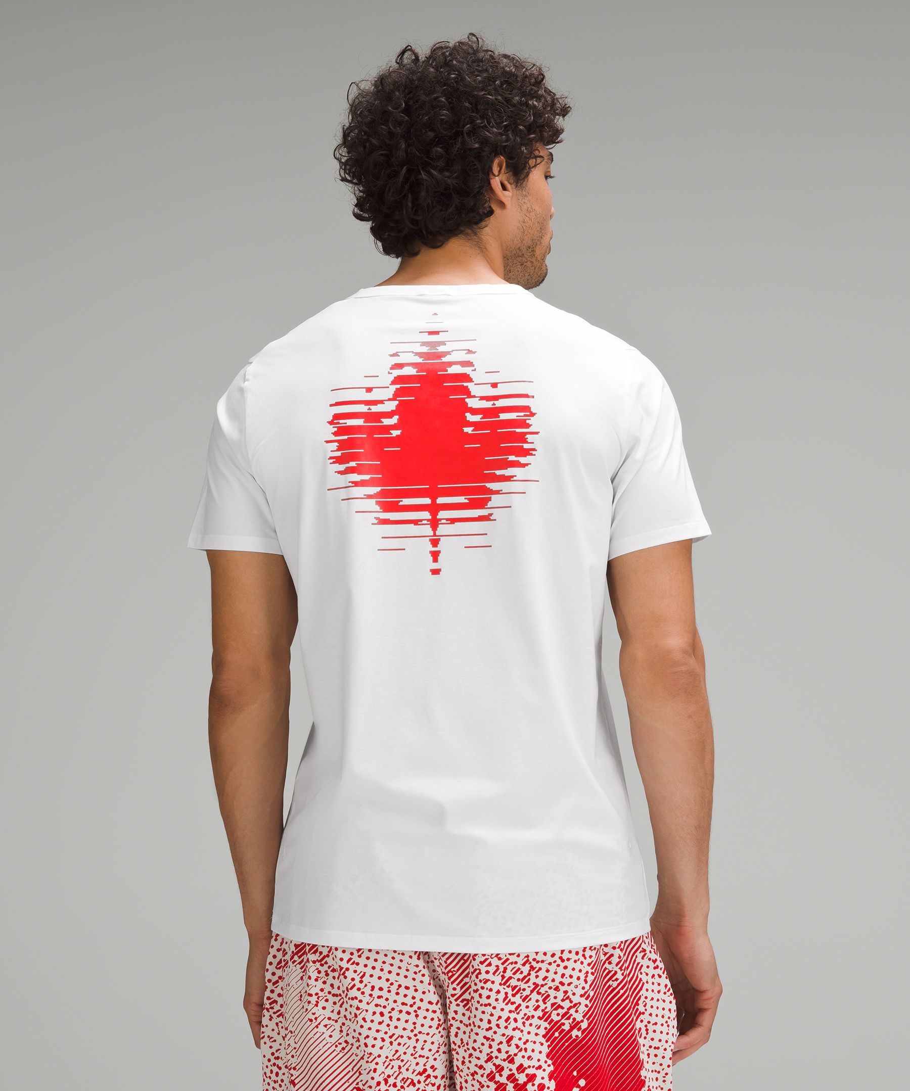 lululemon x チームカナダ☆メンズ The Fundamental Tシャツ Team Canada lululemon Fundamental T-Shirt *COC Logo | Men's
