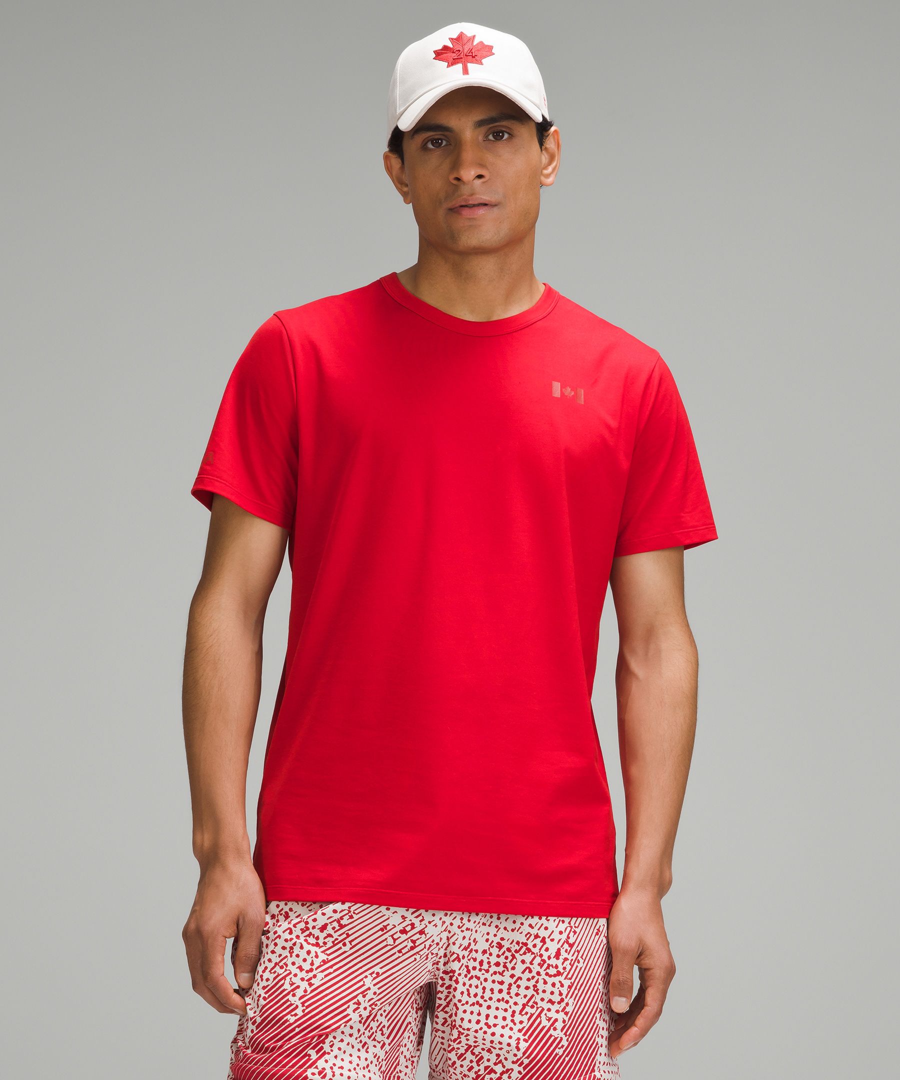 lululemon x チームカナダ☆メンズ The Fundamental Tシャツ Team Canada lululemon Fundamental T-Shirt *COC Logo | Men's