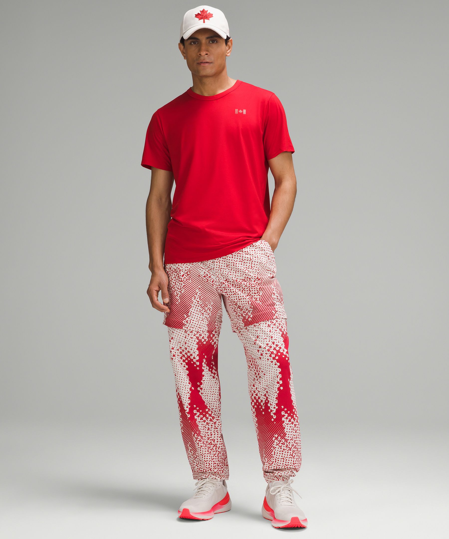 lululemon カナダ限定 Team  カジュアルメンズTシャツ lululemon カナダ限定 Team Canada カジュアルメンズTシャツ