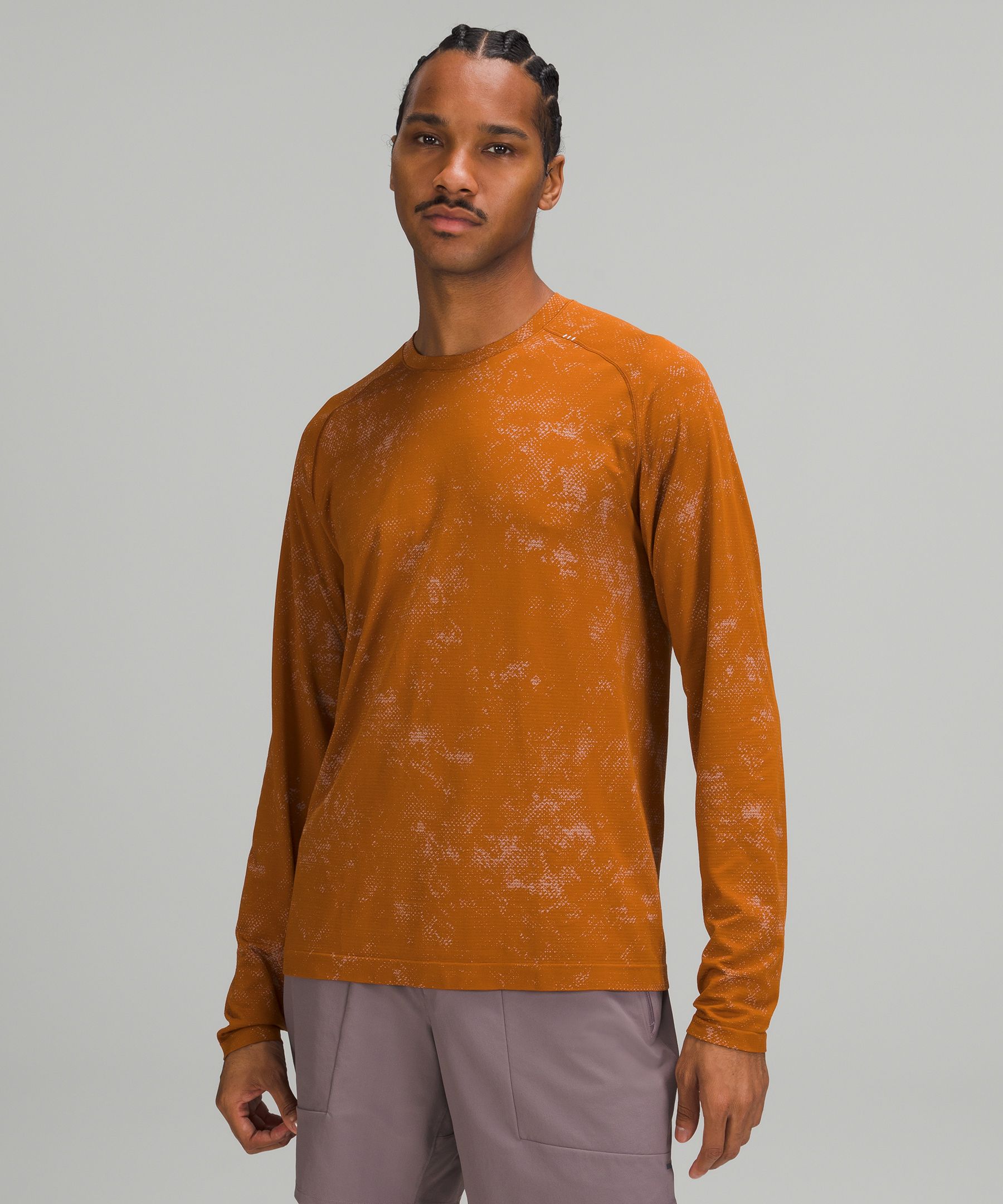 **Available In Select Stores Only** lululemon Men's Metal Vent Long Sleeve  Shirt