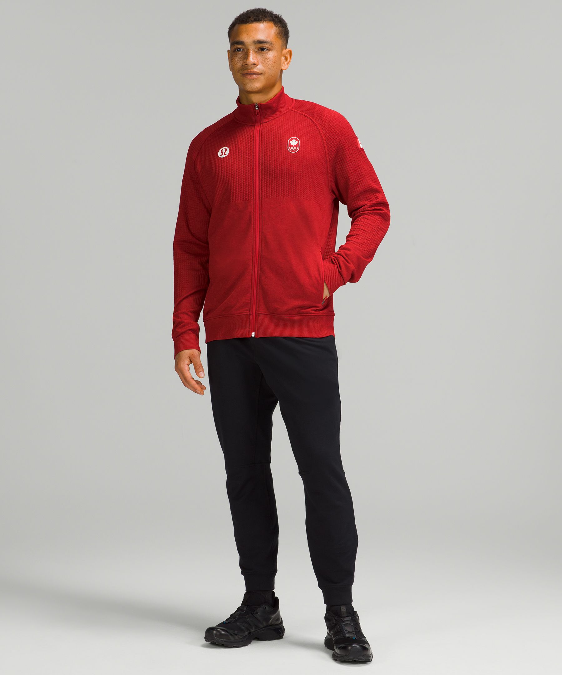 Lululemon Team Canada Men's Engineered Warmth Jacket *COC Logo Online Only. 2