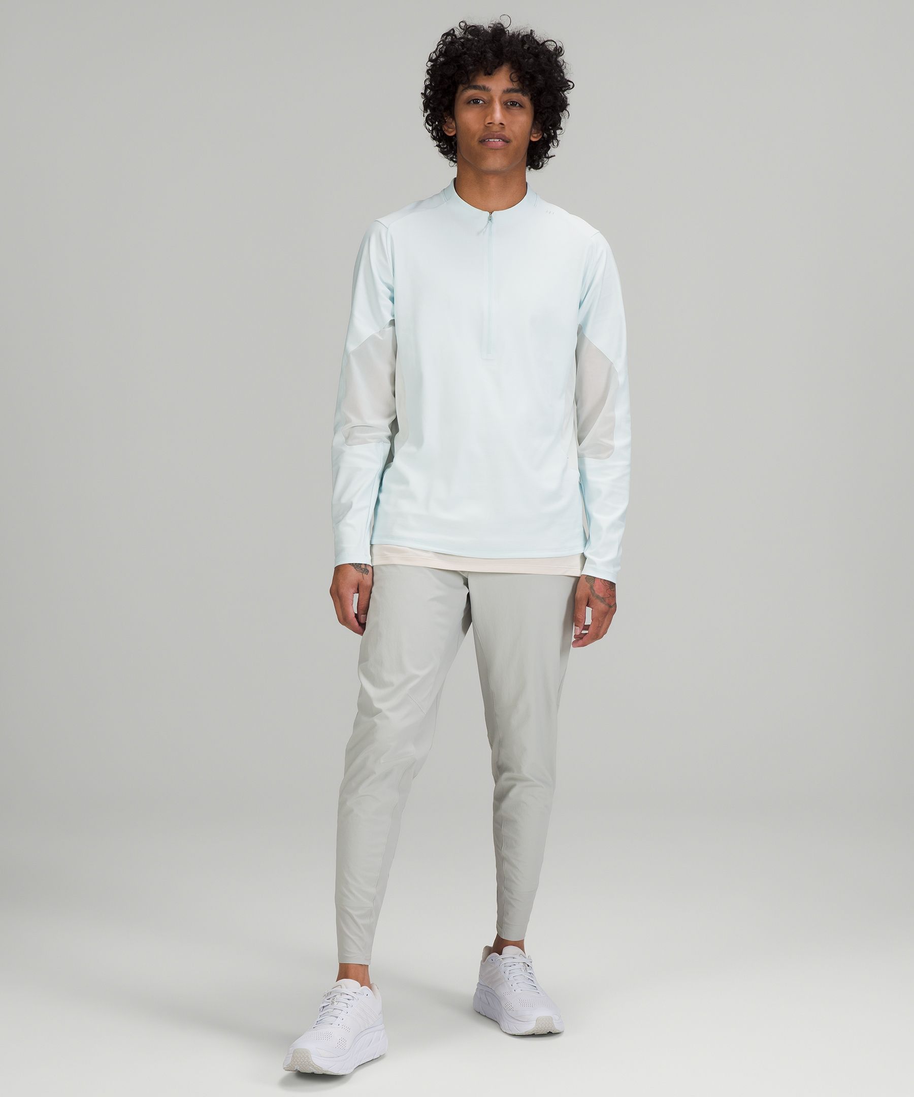 lightweight mesh running half zip