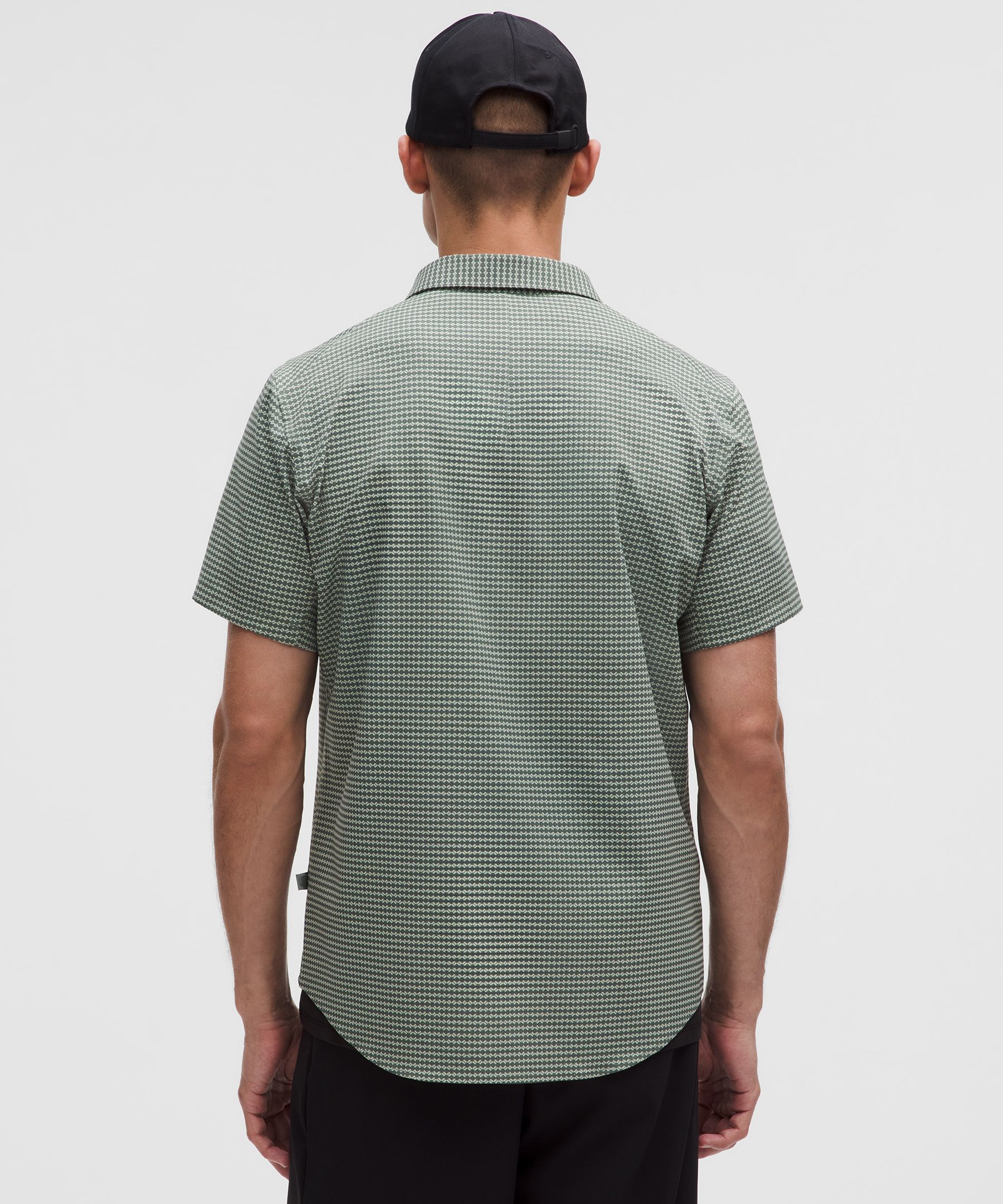 Airing Easy Short-Sleeve Shirt | Men's Short Sleeve Shirts & Tee's