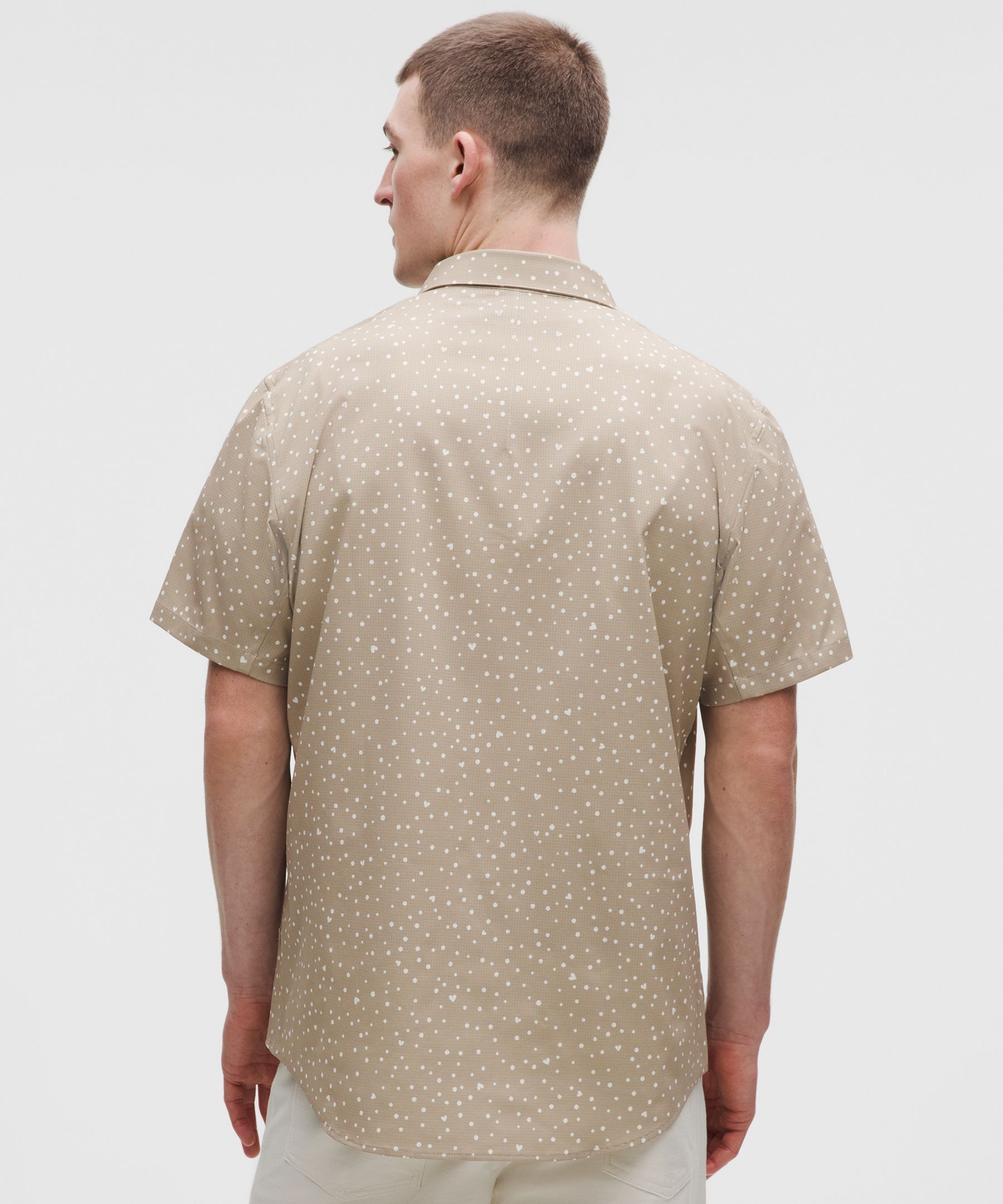 Airing Easy Short-Sleeve Shirt