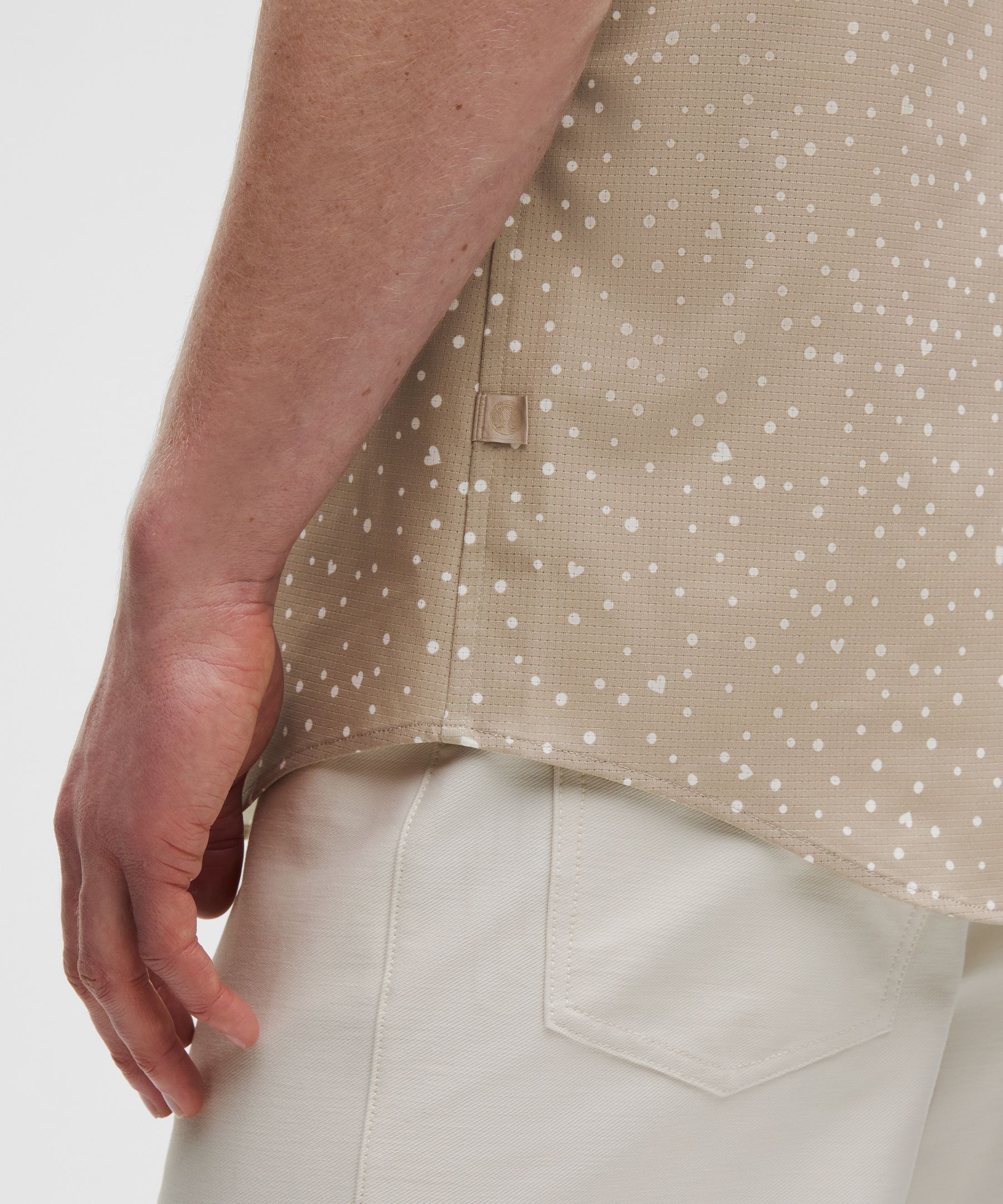 Airing Easy Short-Sleeve Shirt