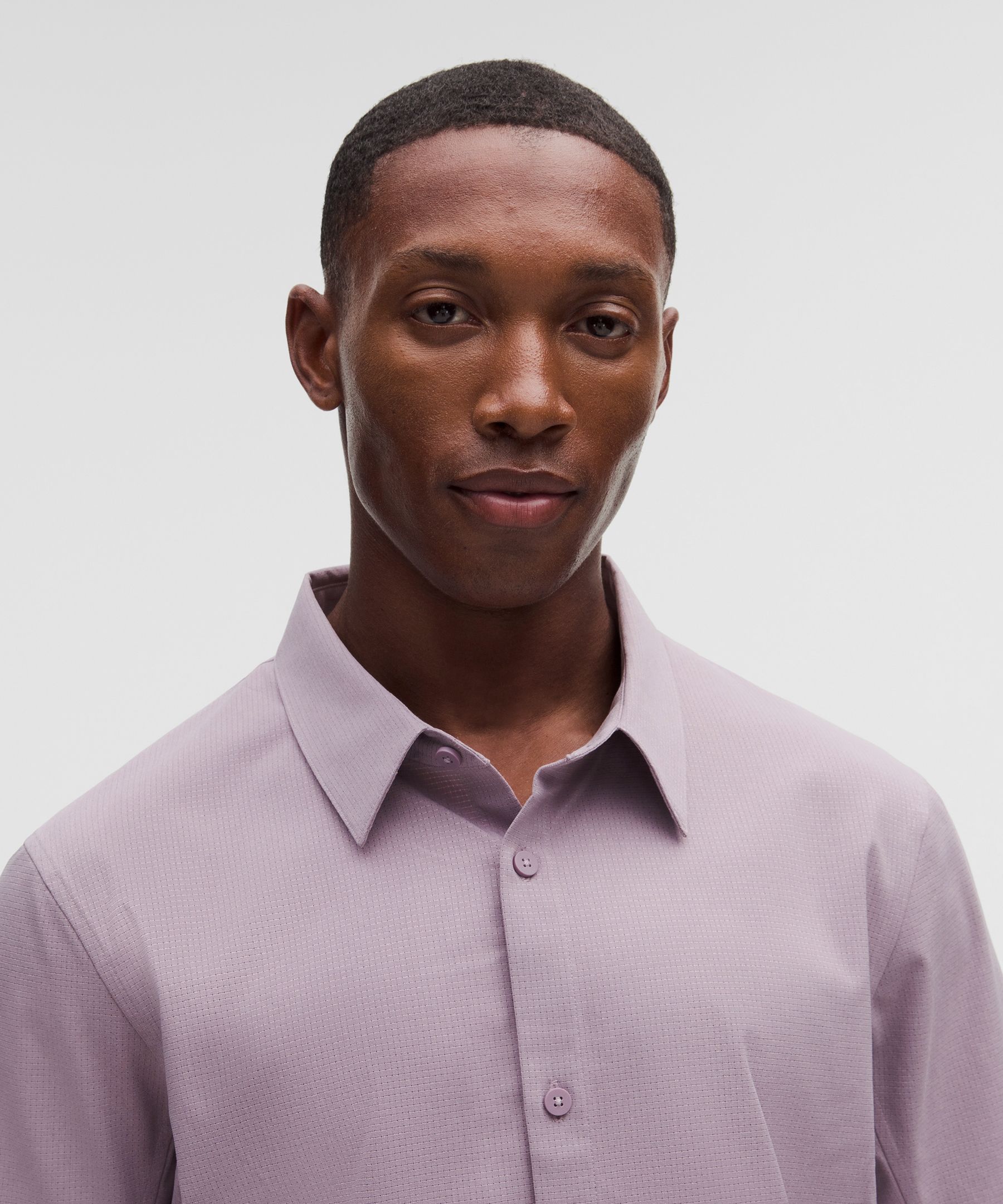 Airing Easy Short-Sleeve Shirt