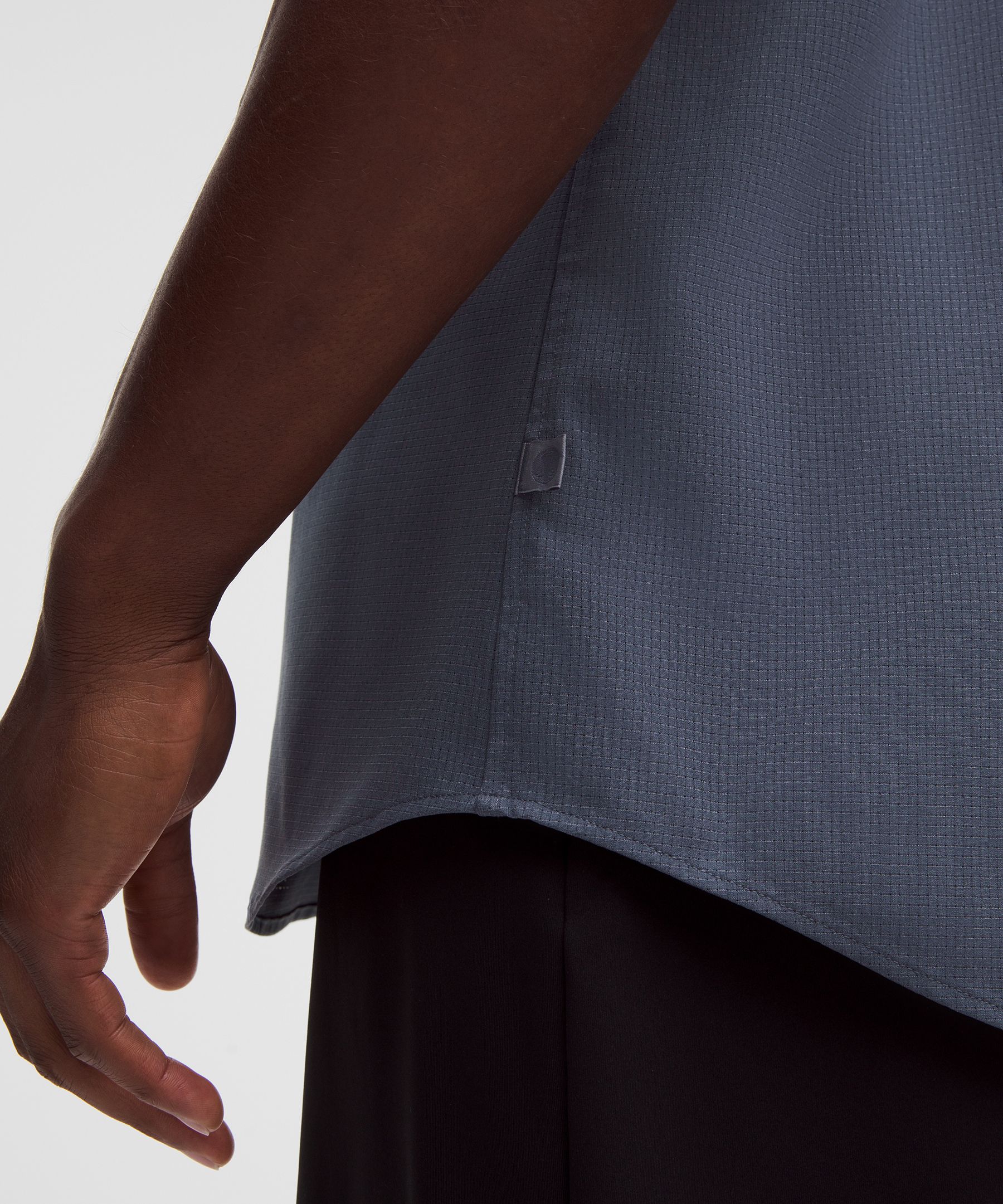 Airing Easy Short-Sleeve Shirt