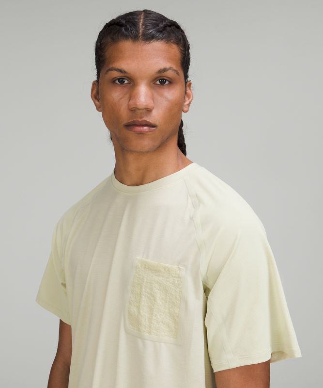 Camiseta de senderismo de manga corta con ventilación