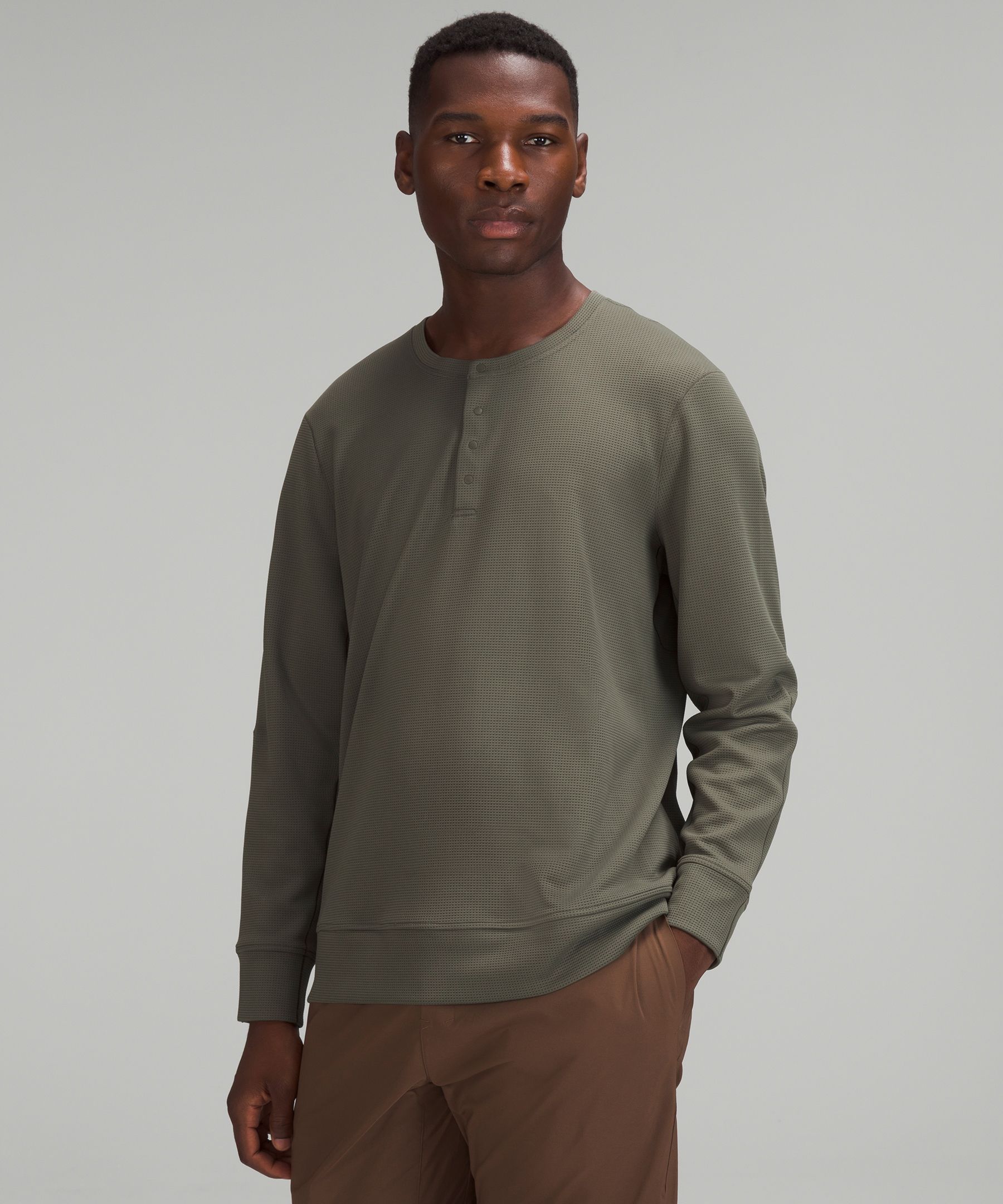 lululemon men's long sleeve henley