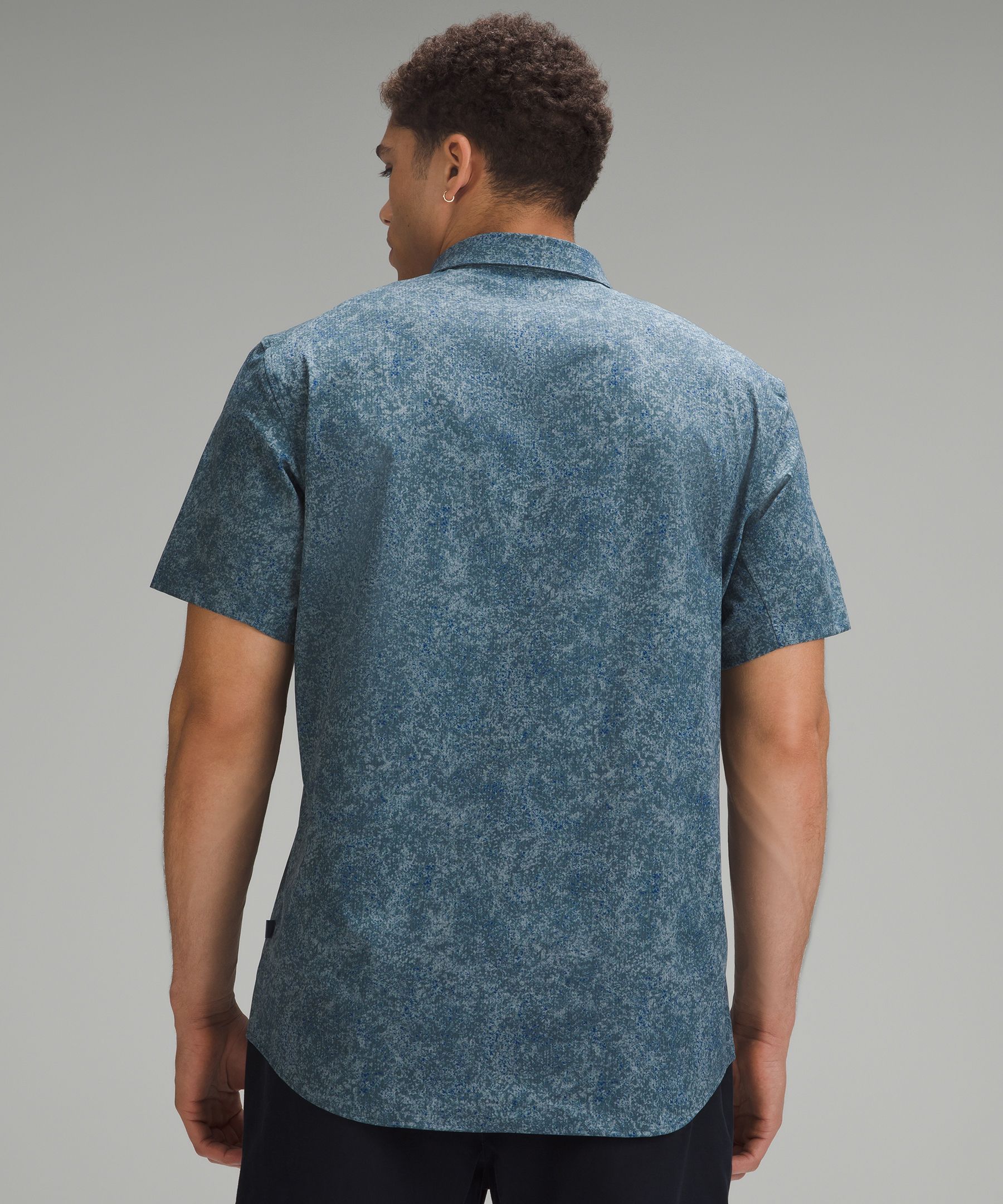 Airing Easy Short-Sleeve Shirt