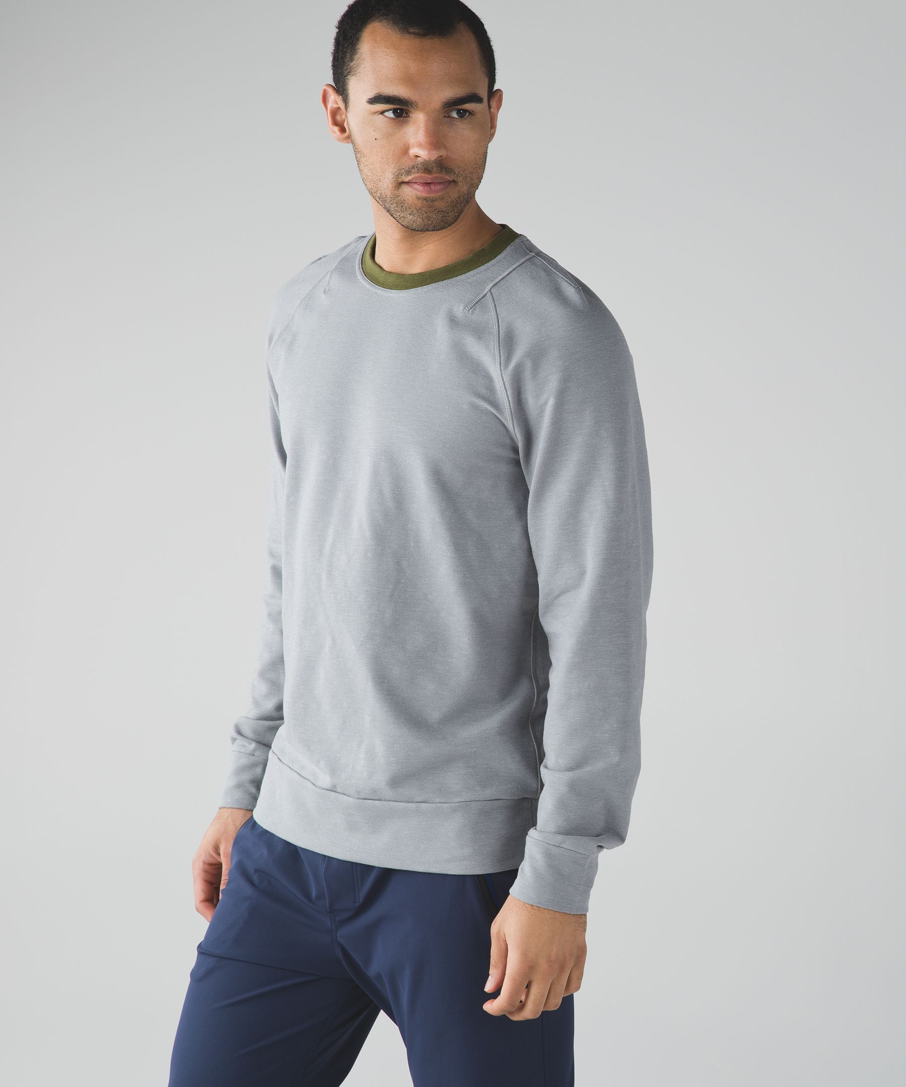 NEW Gray LULULEMON City hotsell Sweat Crew Thermo Men’s Size MEDIUM M Sweatshirt